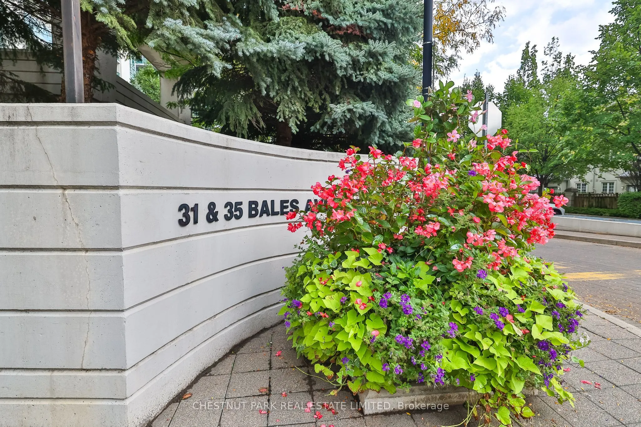 35 Bales Avenue, #1901