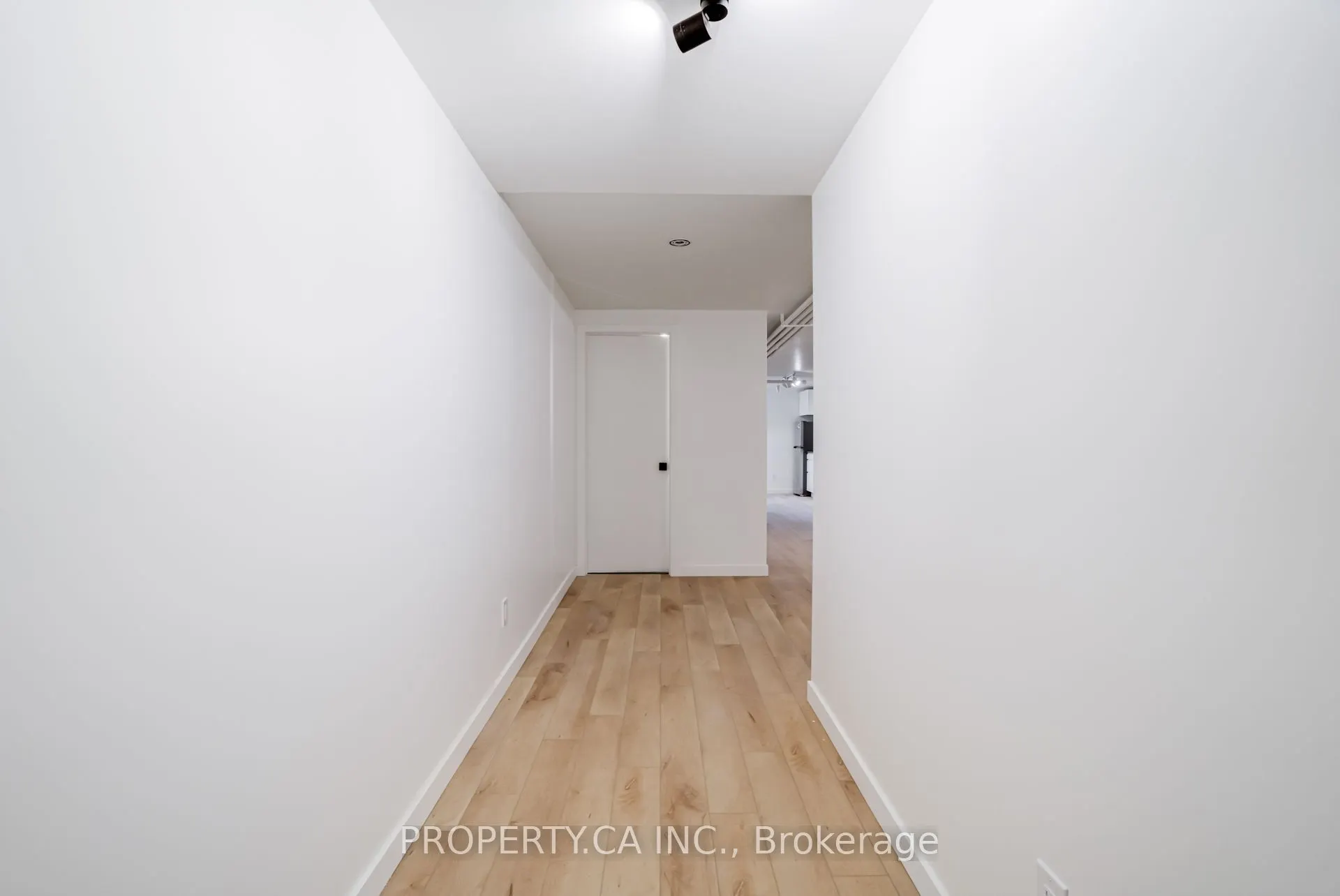 372 Saint Clarens Avenue, #Basement