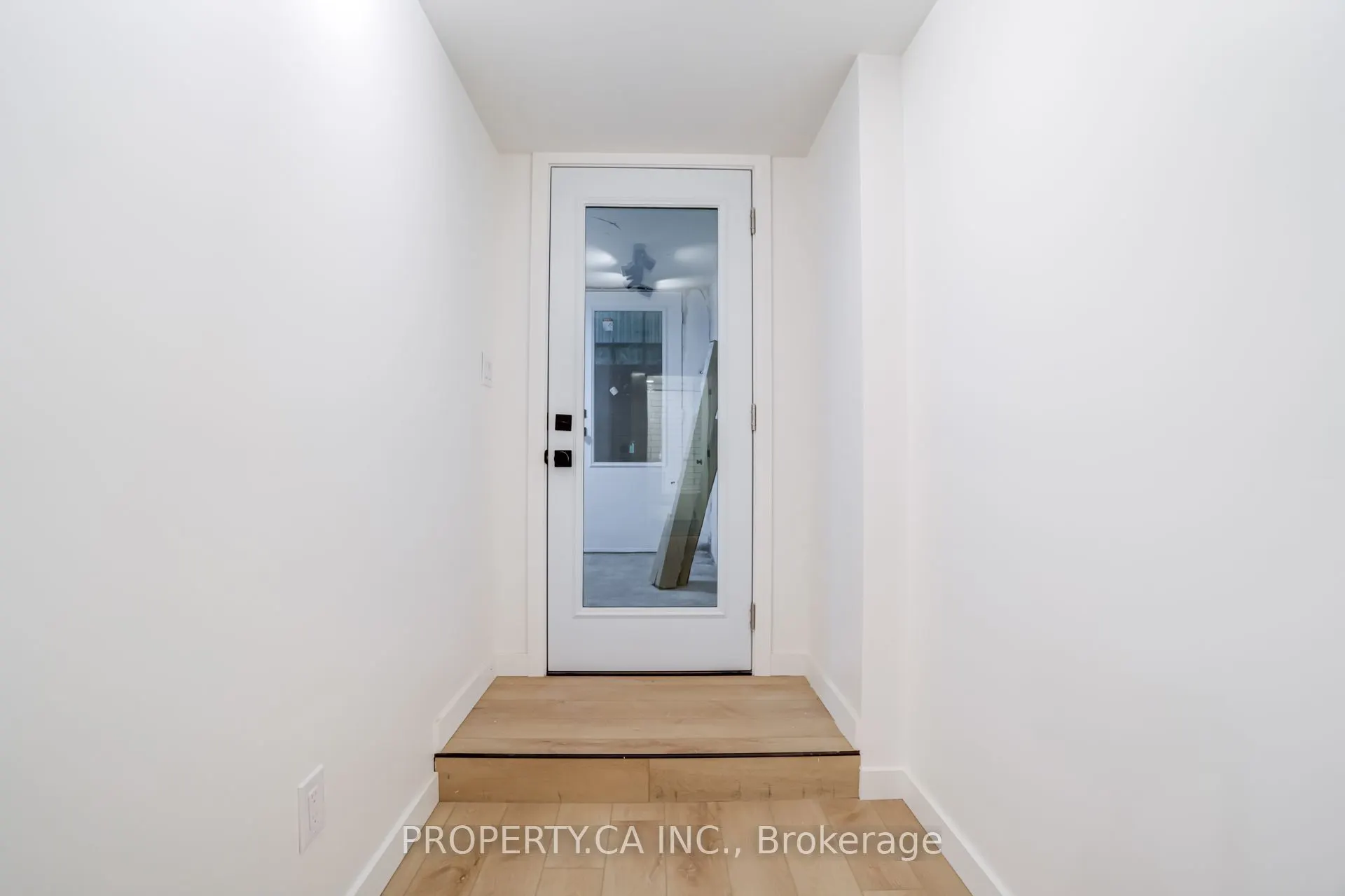 372 Saint Clarens Avenue, #Basement