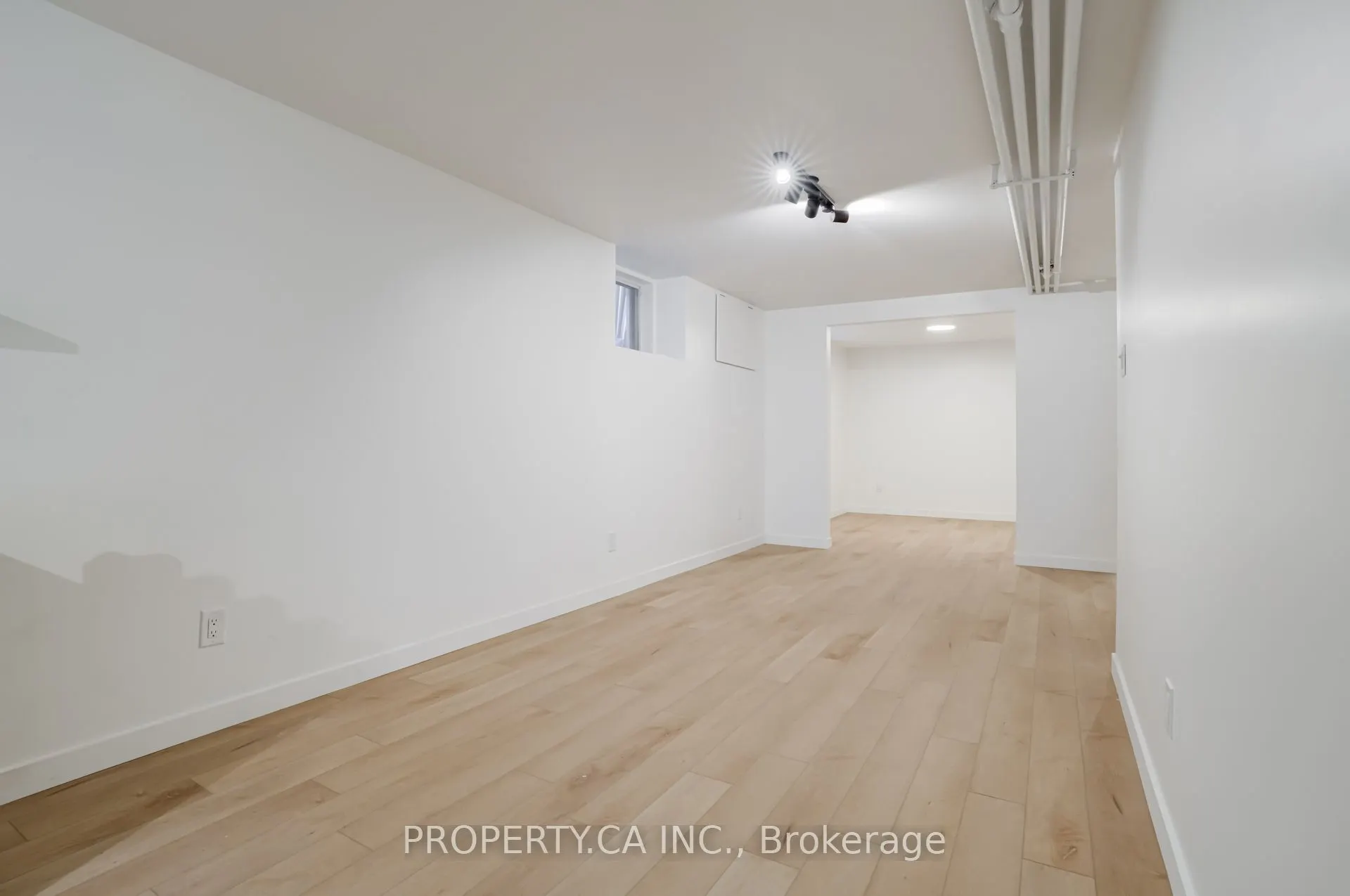 372 Saint Clarens Avenue, #Basement