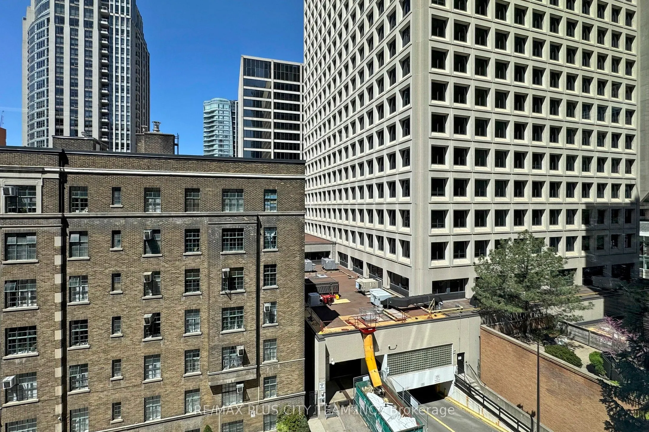 7 St. Thomas Street, #505