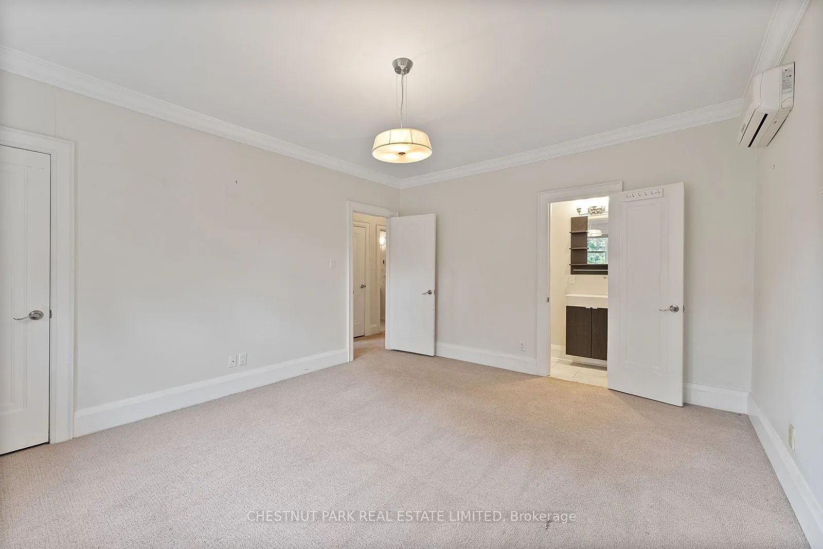 472 Oriole Parkway, #Upper