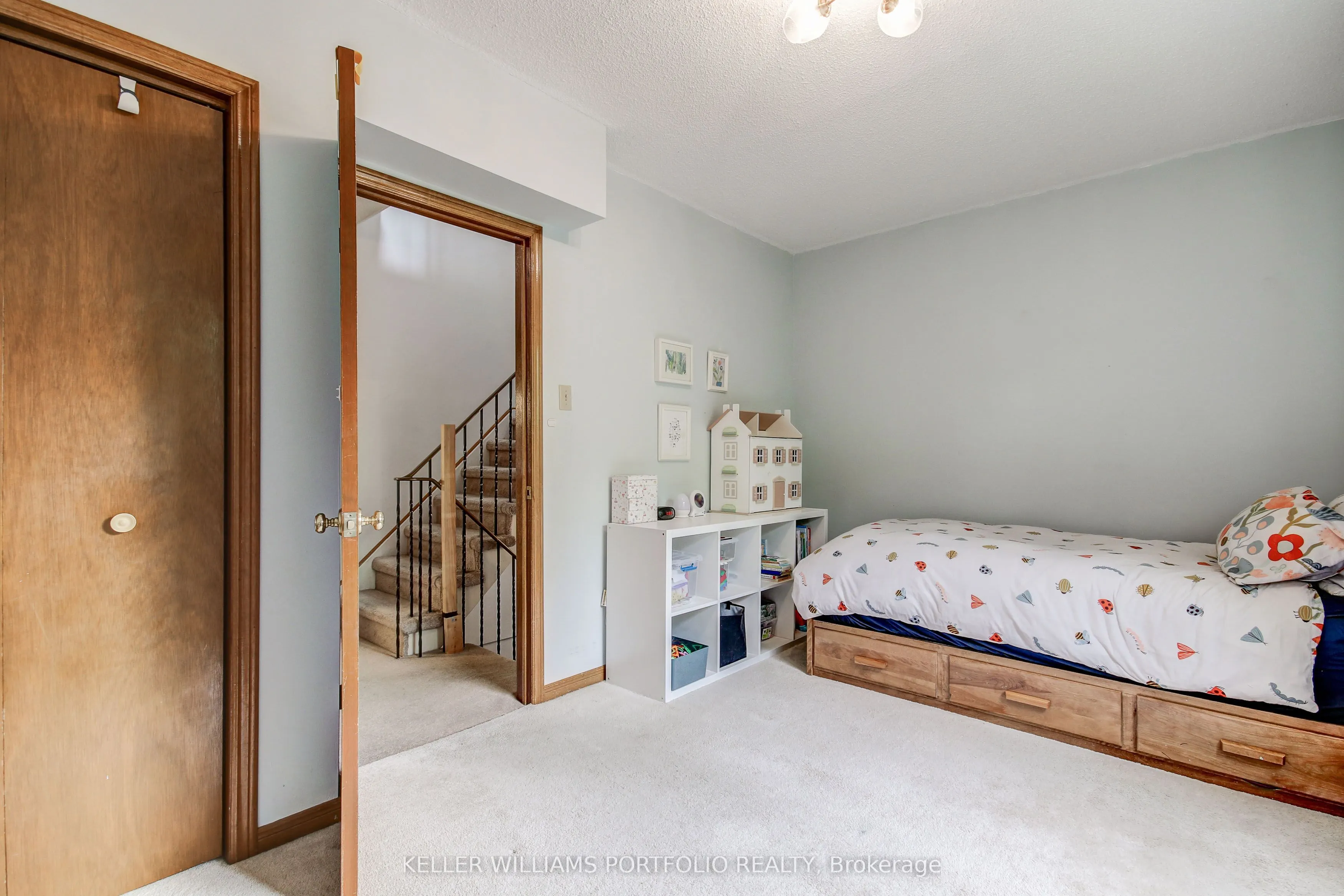 108 Clovelly Avenue