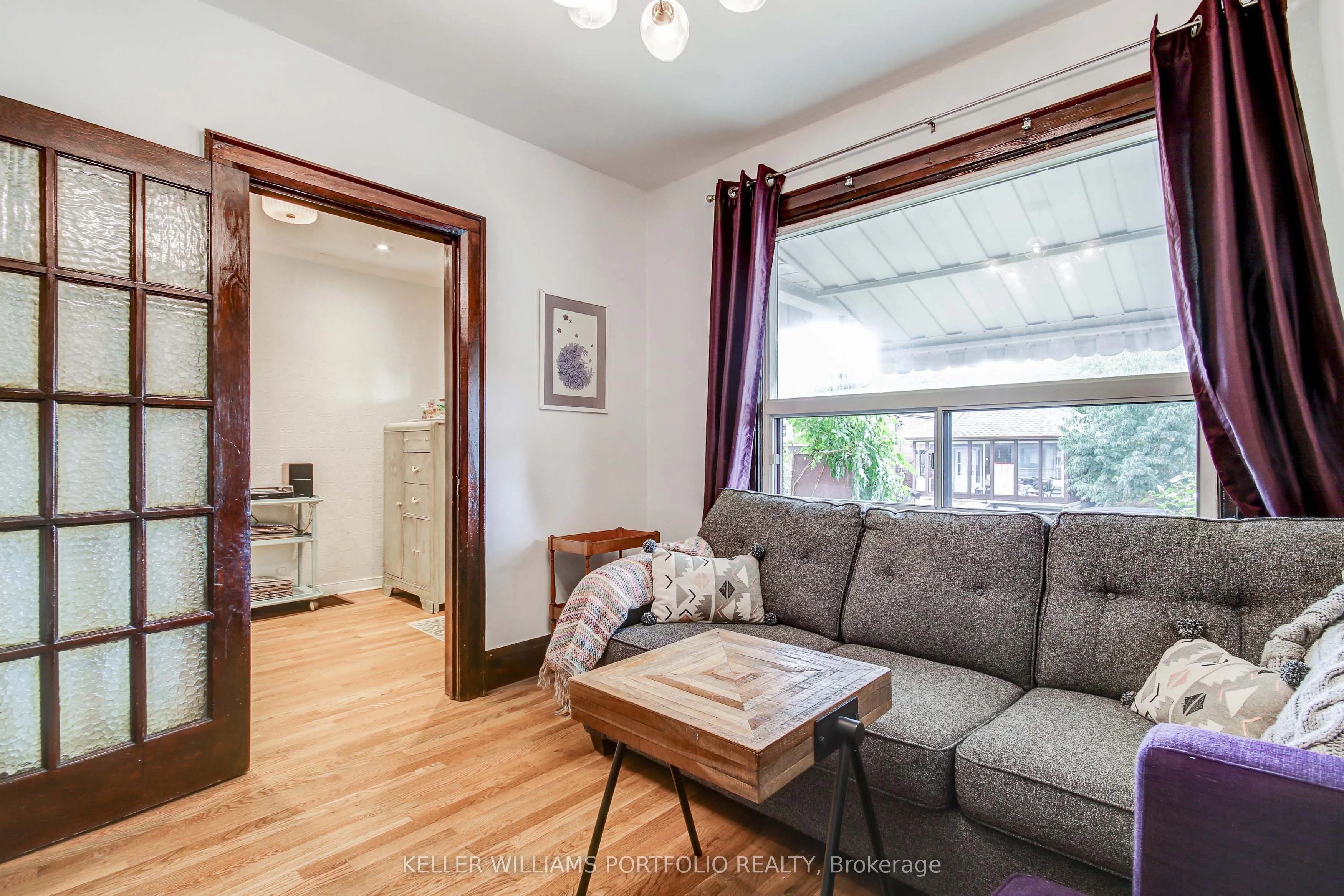108 Clovelly Avenue