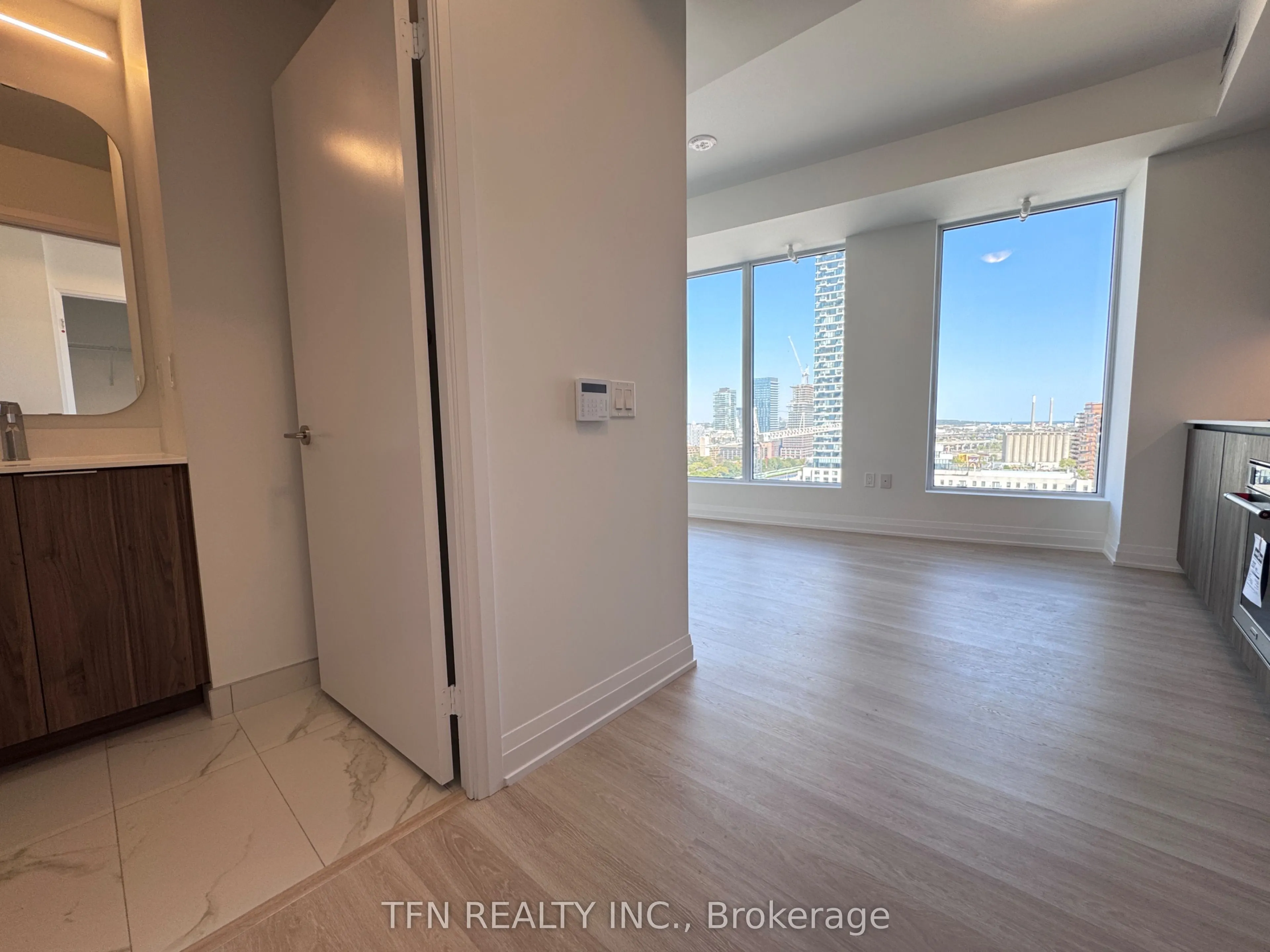 15 Richardson Street, #1705