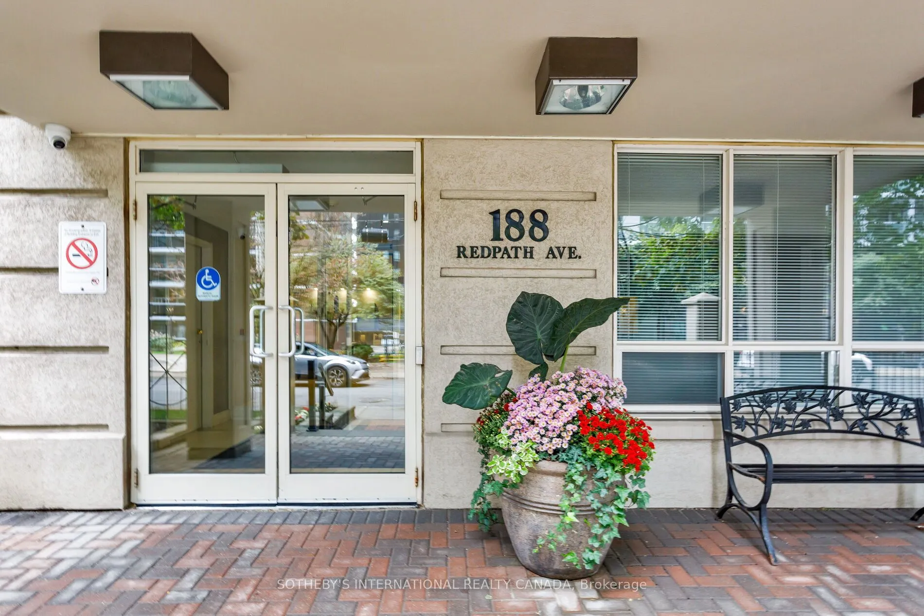 188 Redpath Avenue, #301
