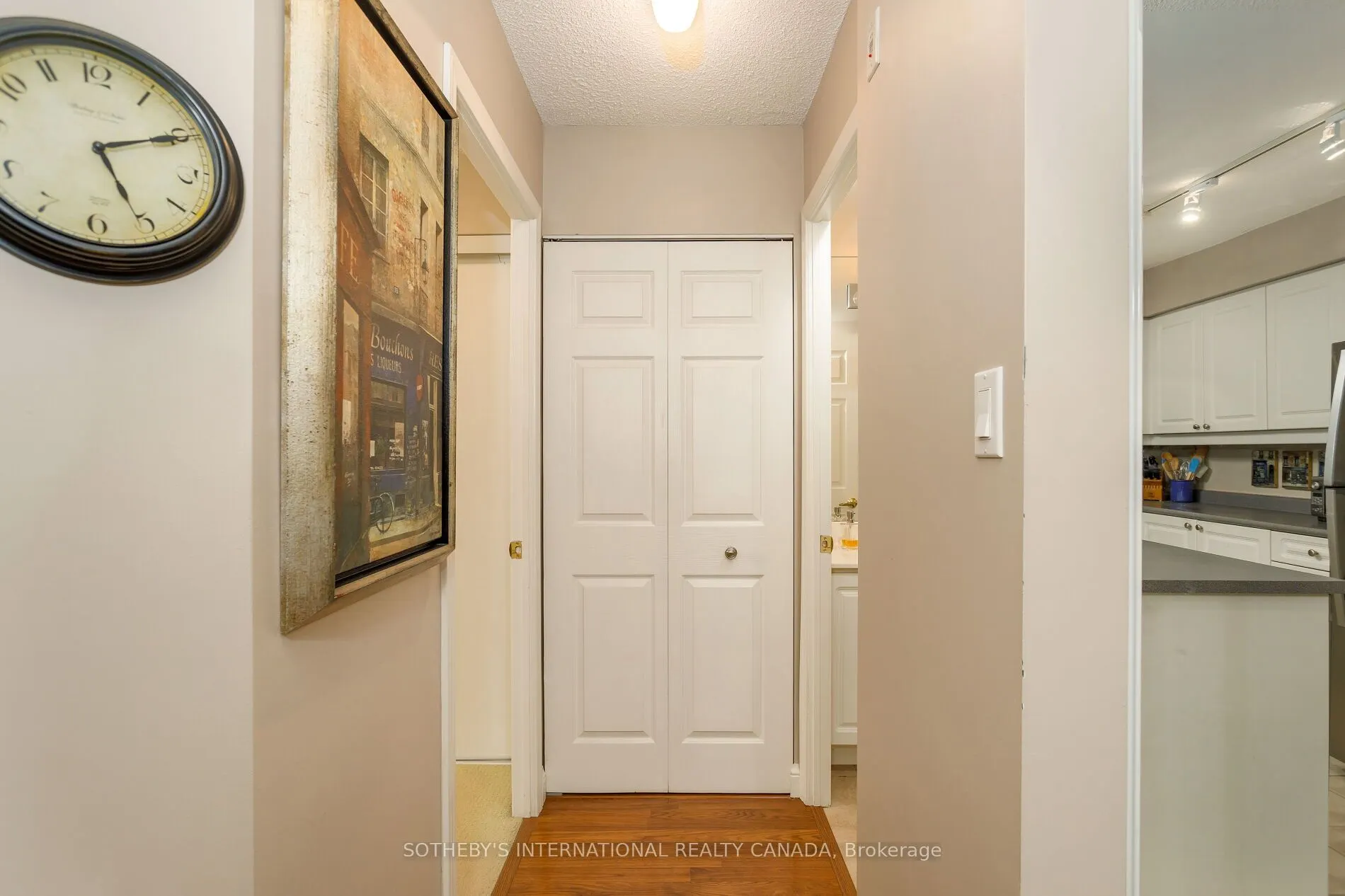 188 Redpath Avenue, #301