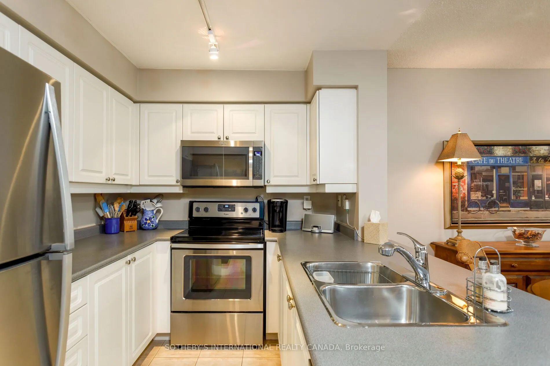 188 Redpath Avenue, #301