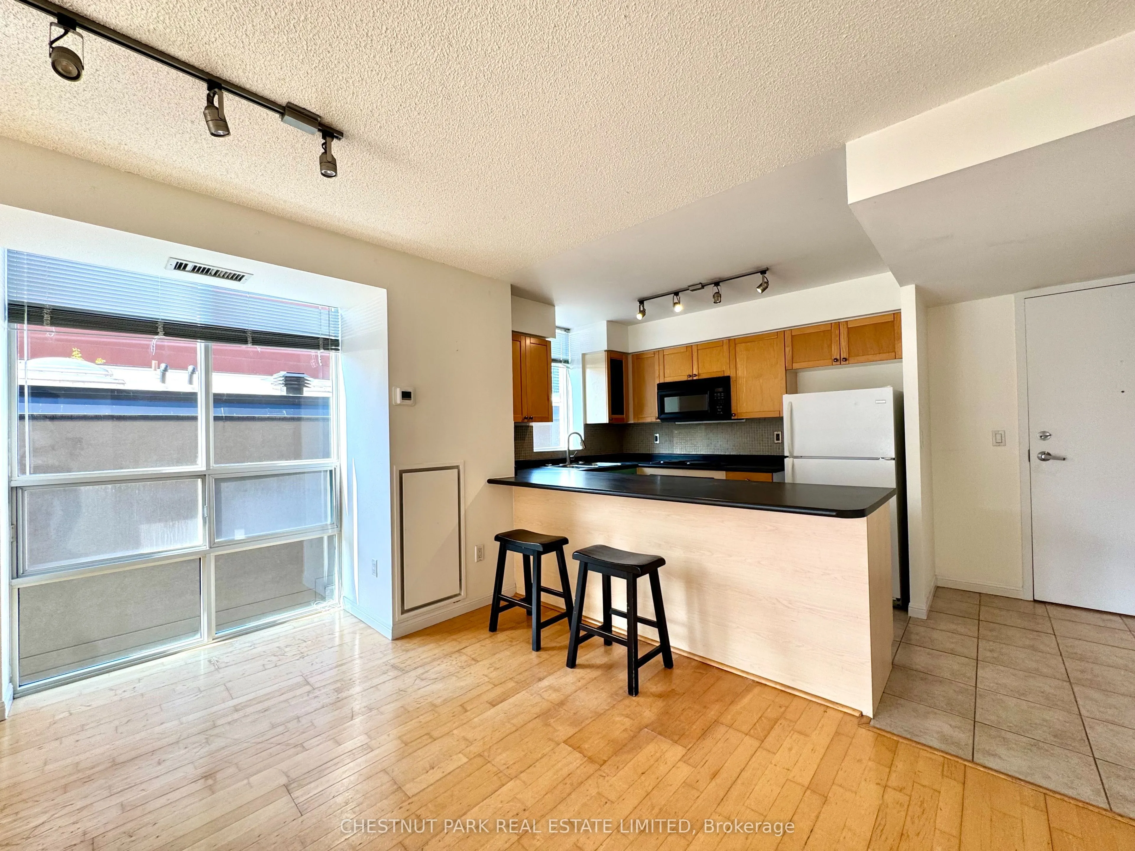311 Richmond Street E, #602