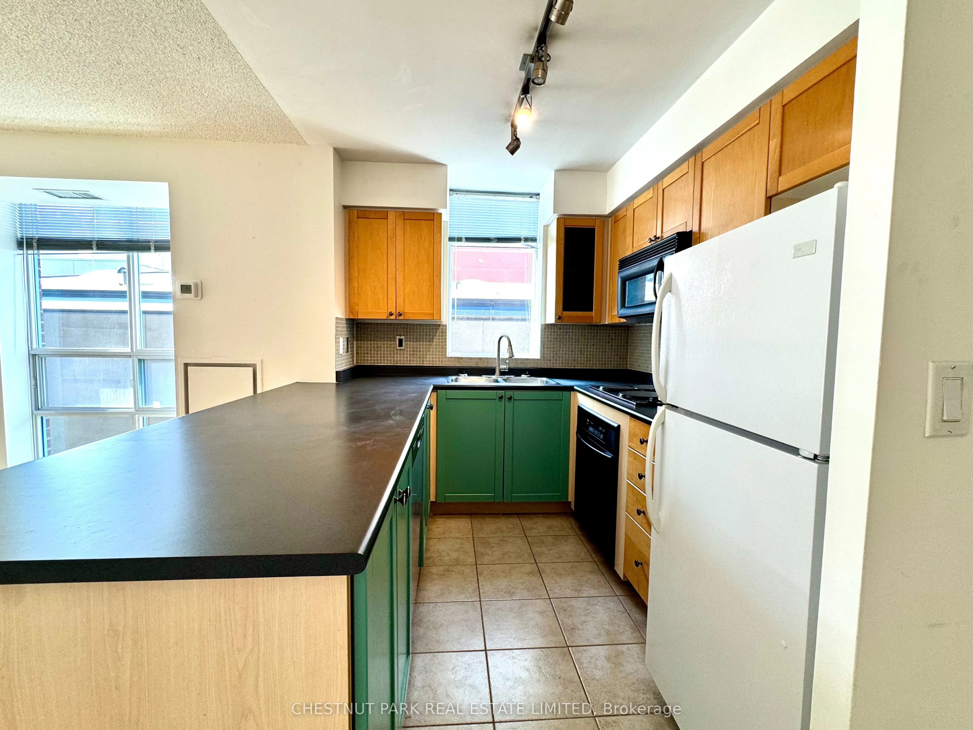 311 Richmond Street E, #602