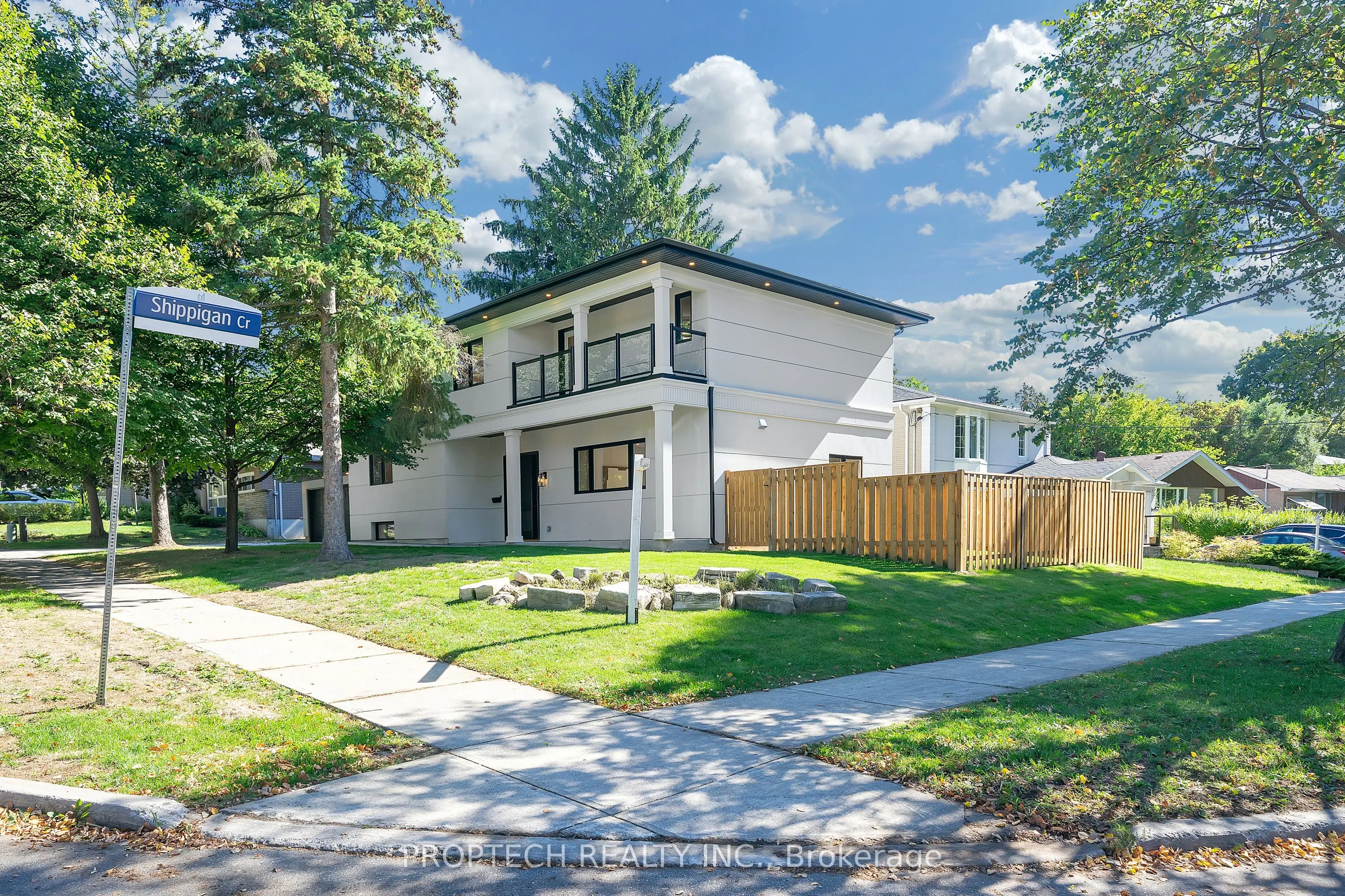 5 Trailside Drive