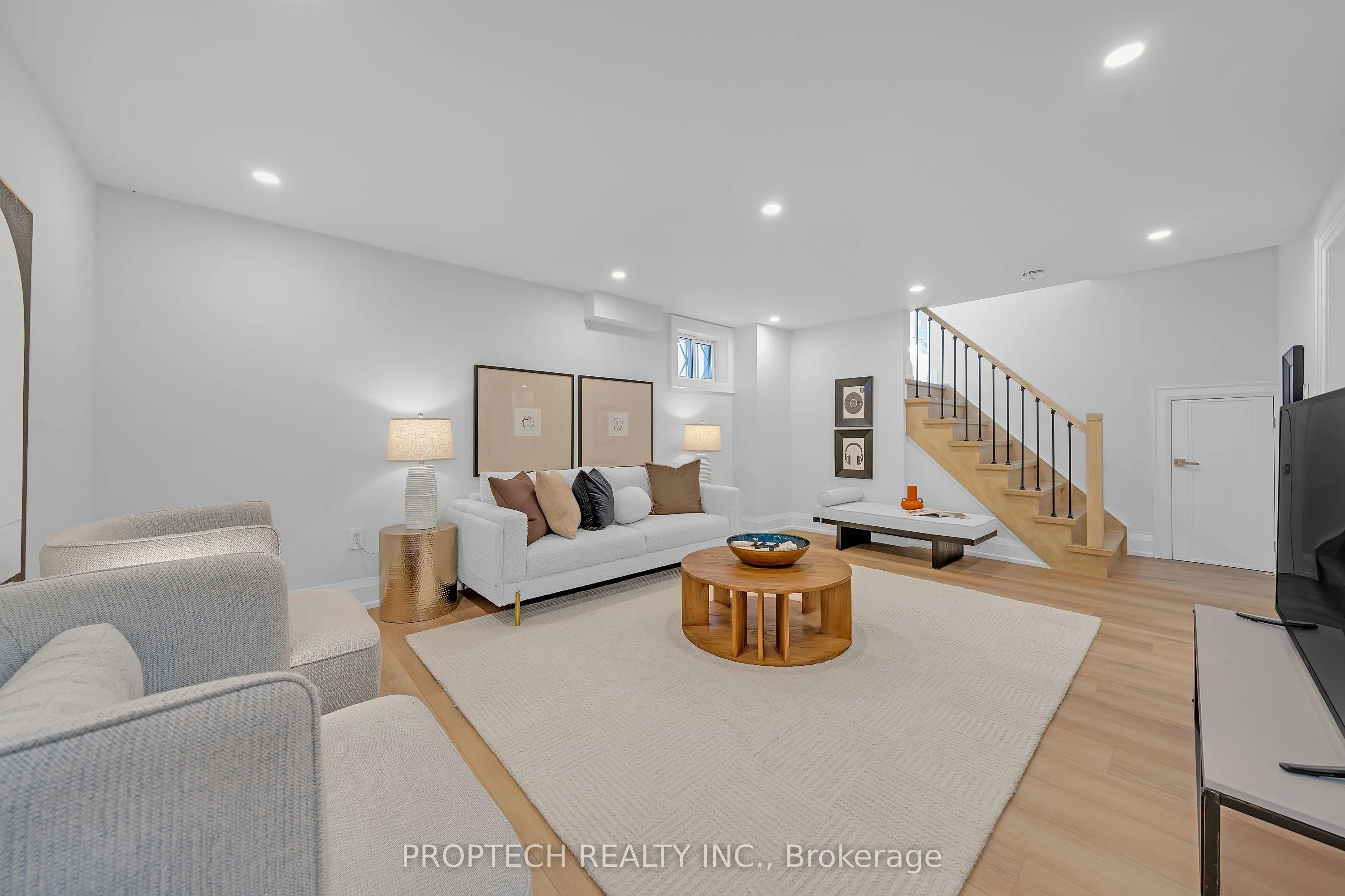 5 Trailside Drive