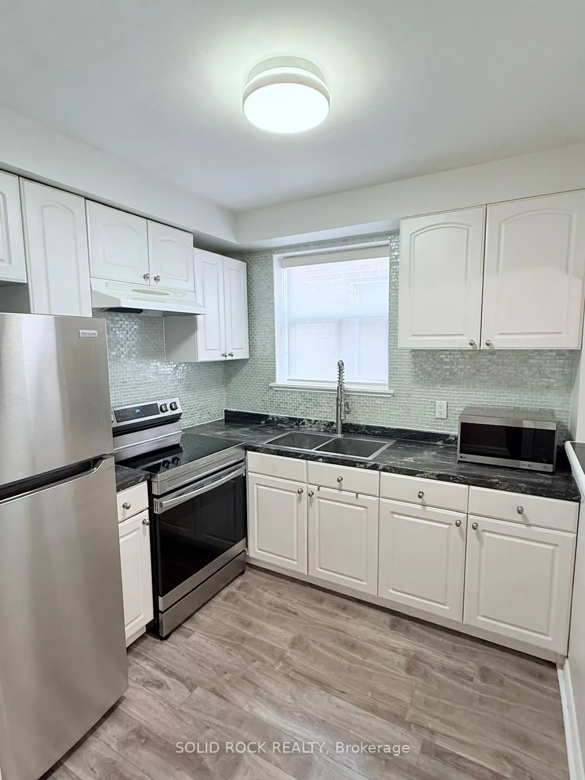 1050 Eglinton Avenue W, #A