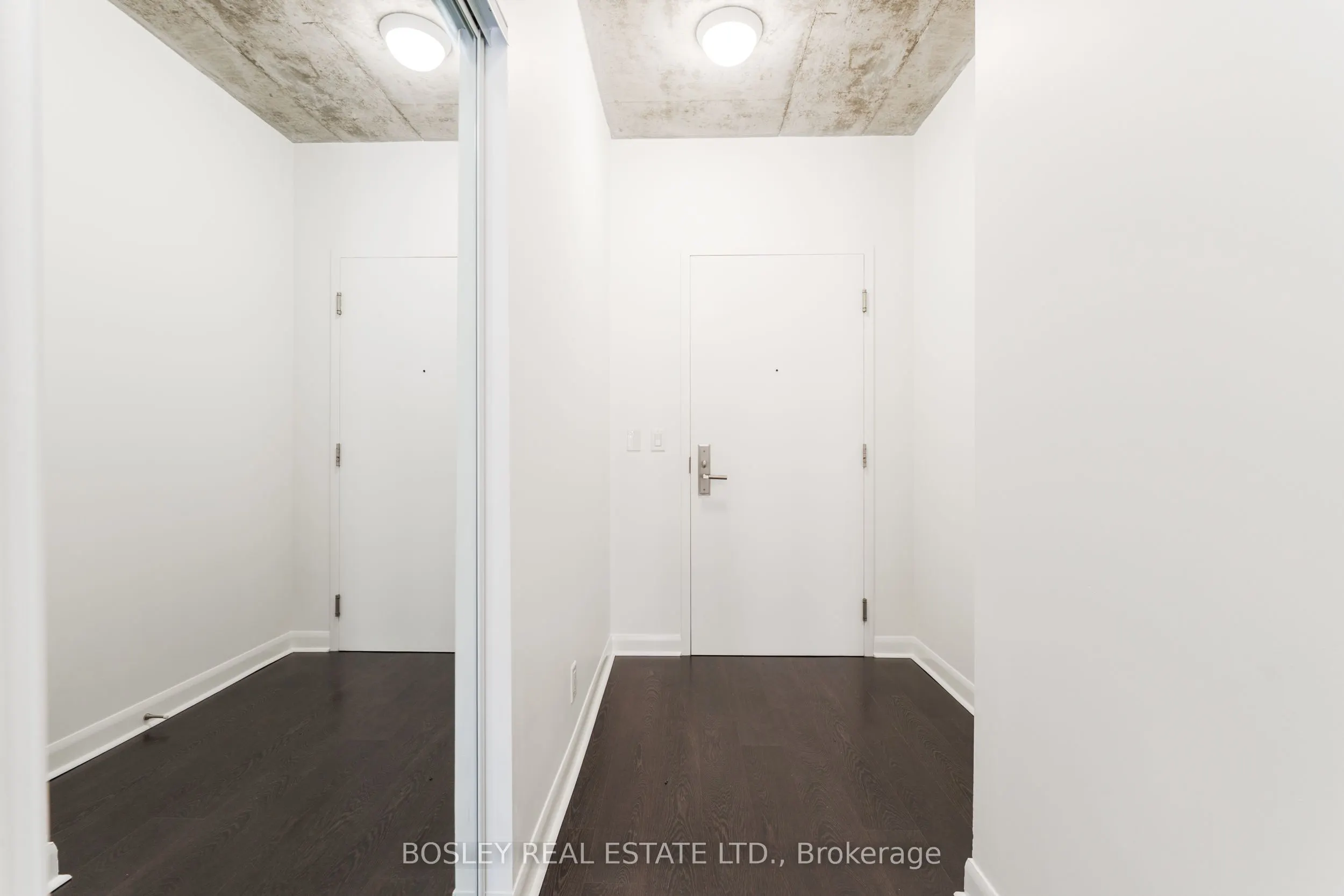 478 King Street W, #317