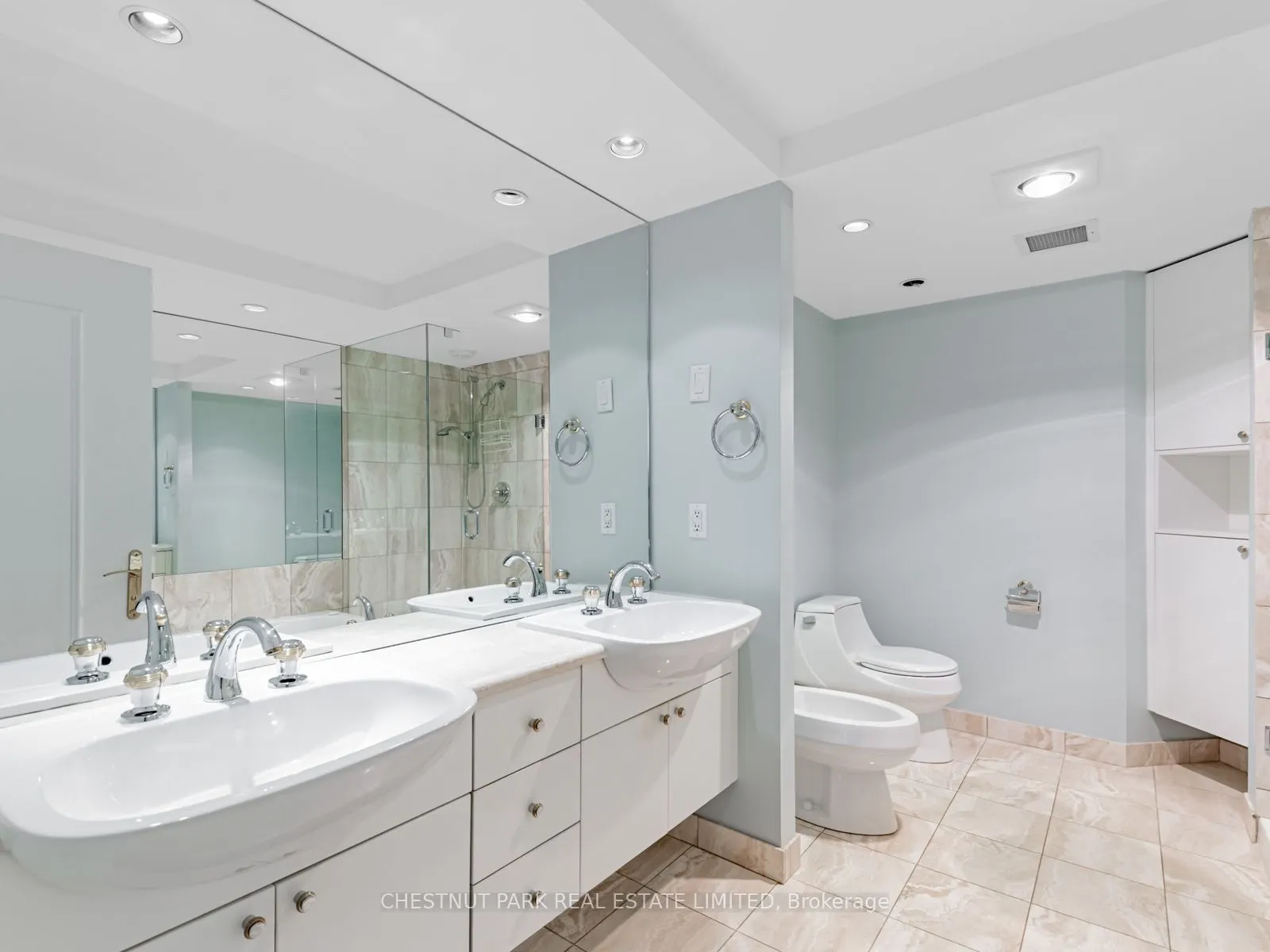 2727 Yonge Street, #514