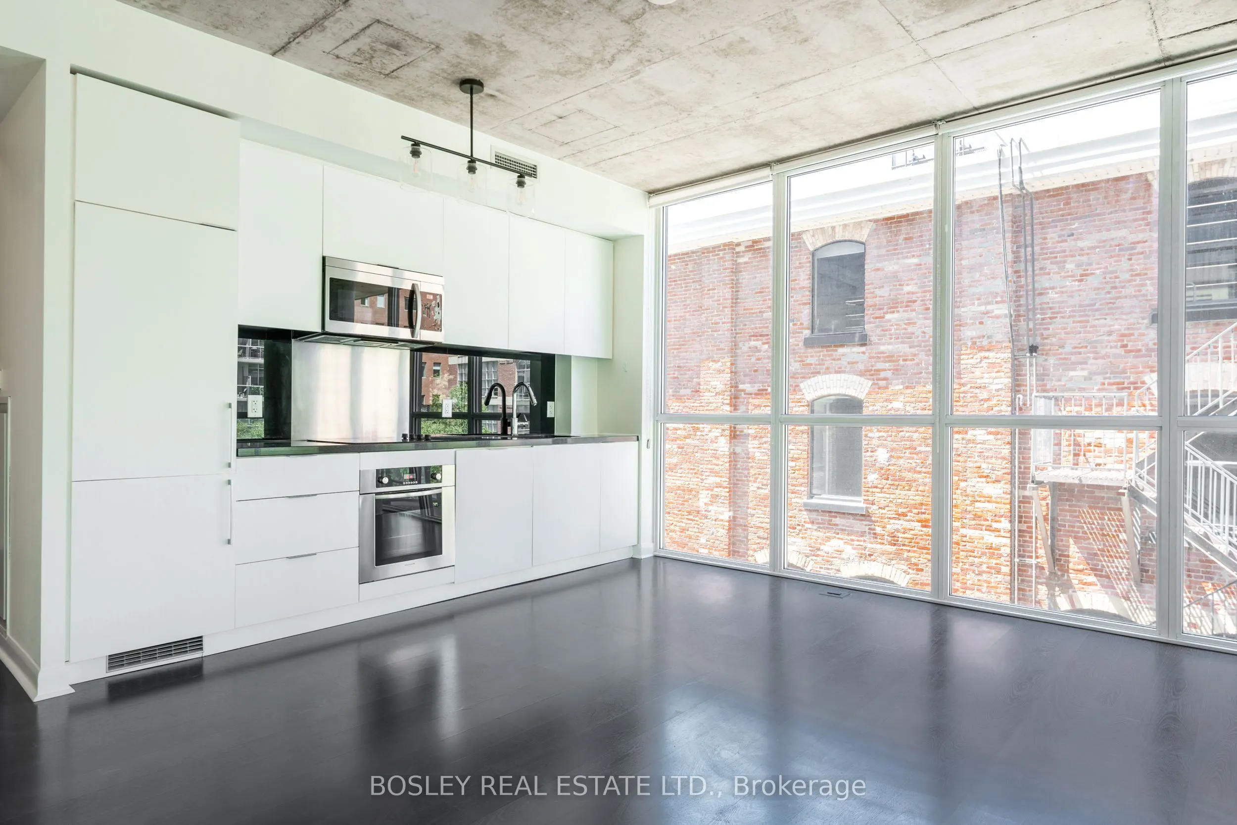 478 King Street W, #317