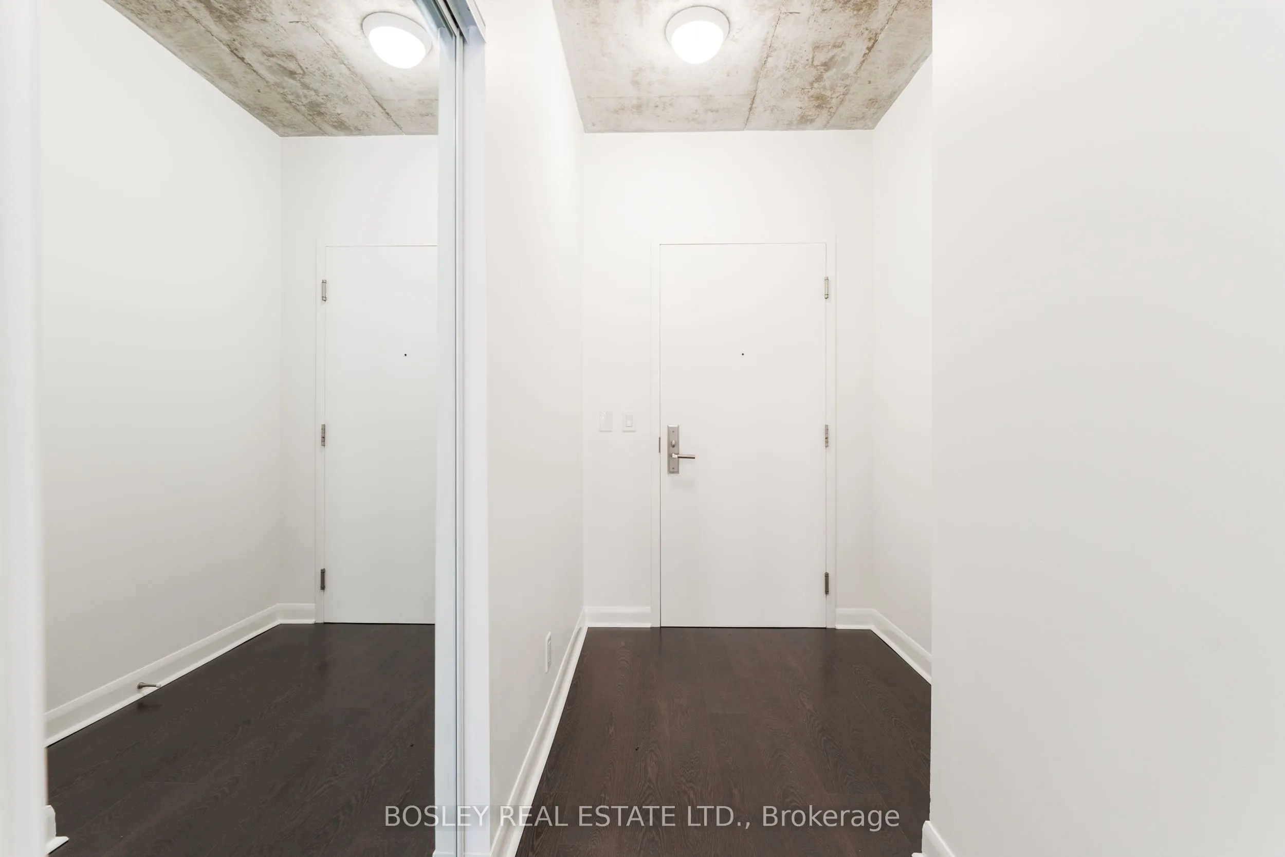478 King Street W, #317