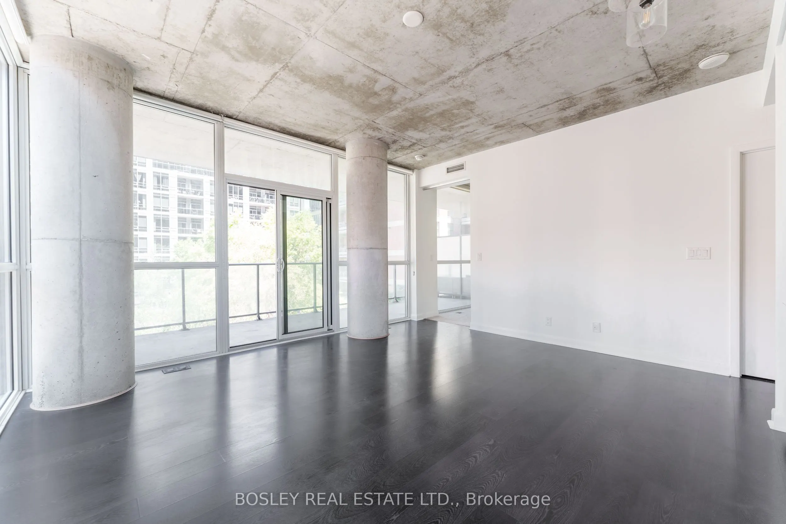 478 King Street W, #317