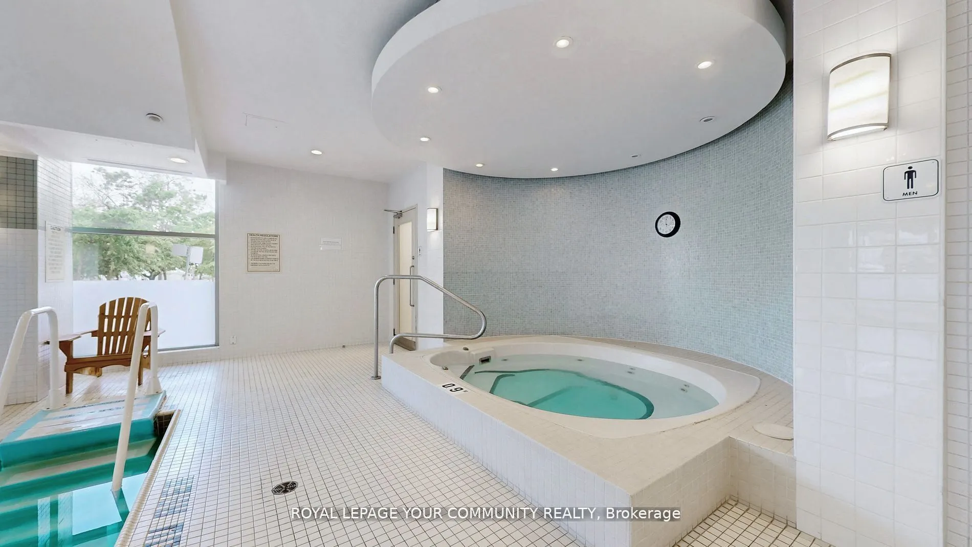 230 Queens Quay W, #2323