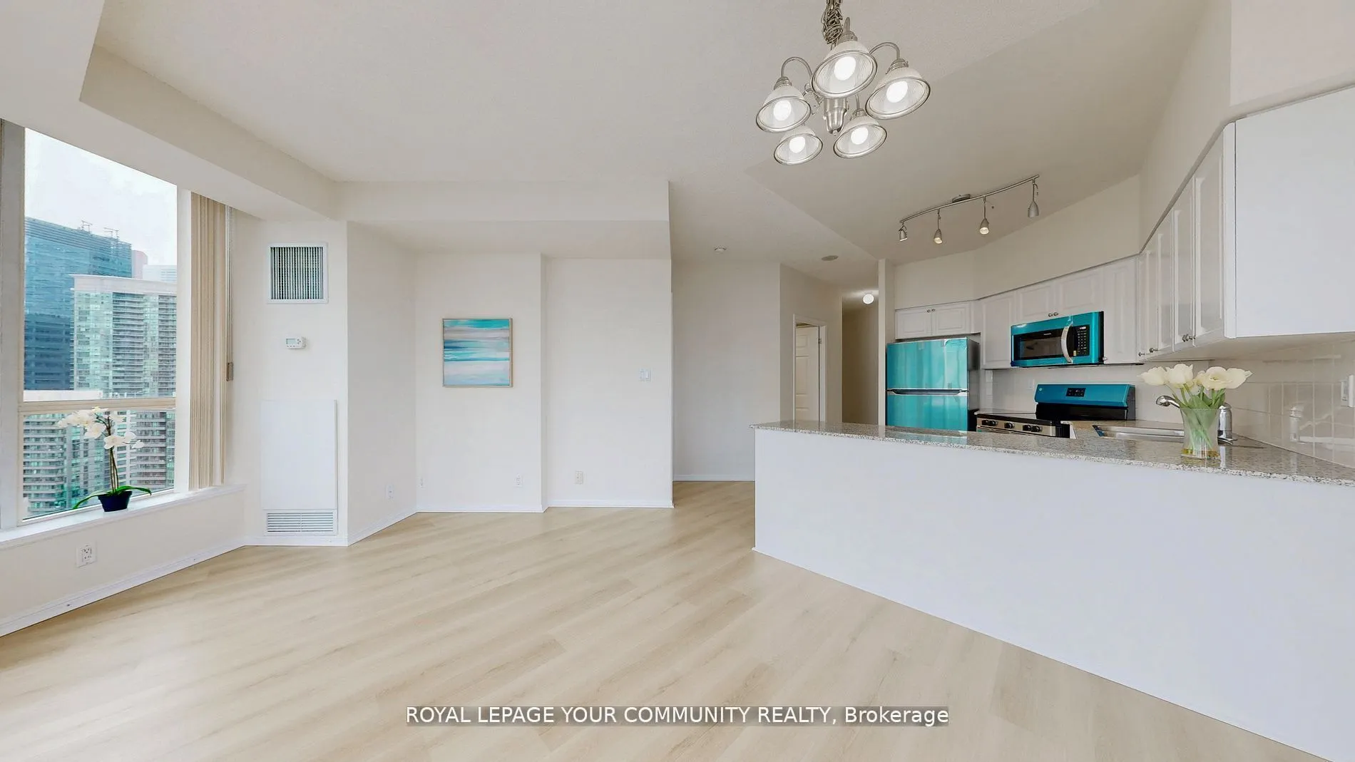 230 Queens Quay W, #2323