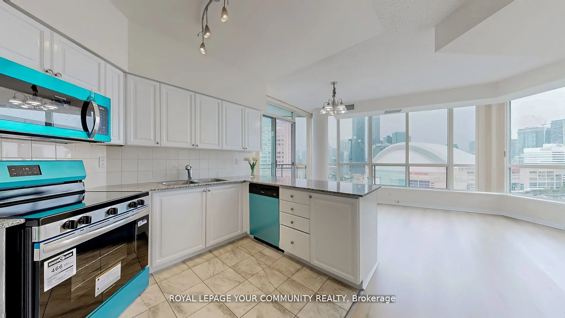 230 Queens Quay W, #2323