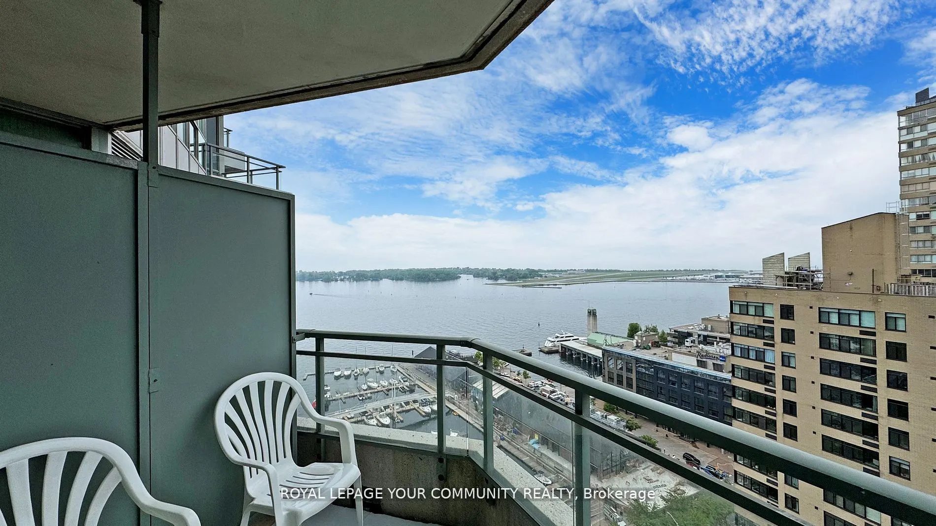 230 Queens Quay W, #2323