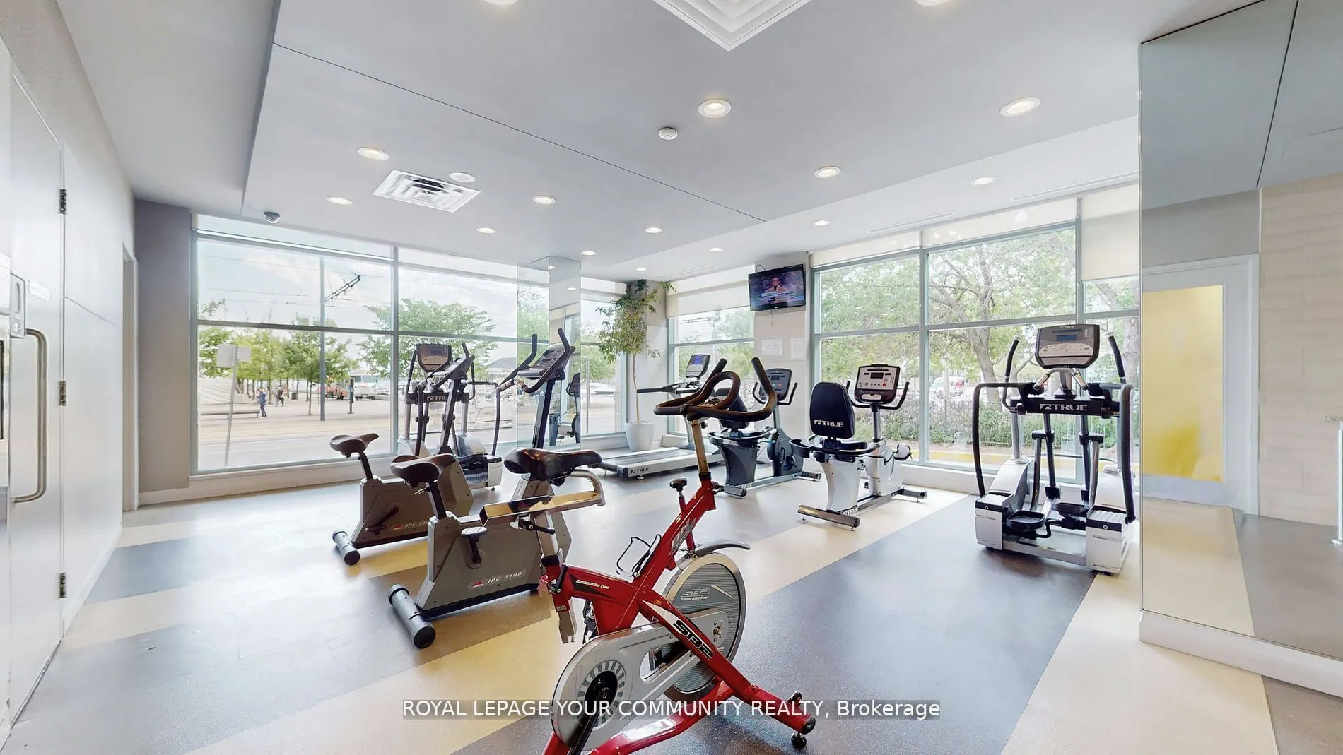 230 Queens Quay W, #2323