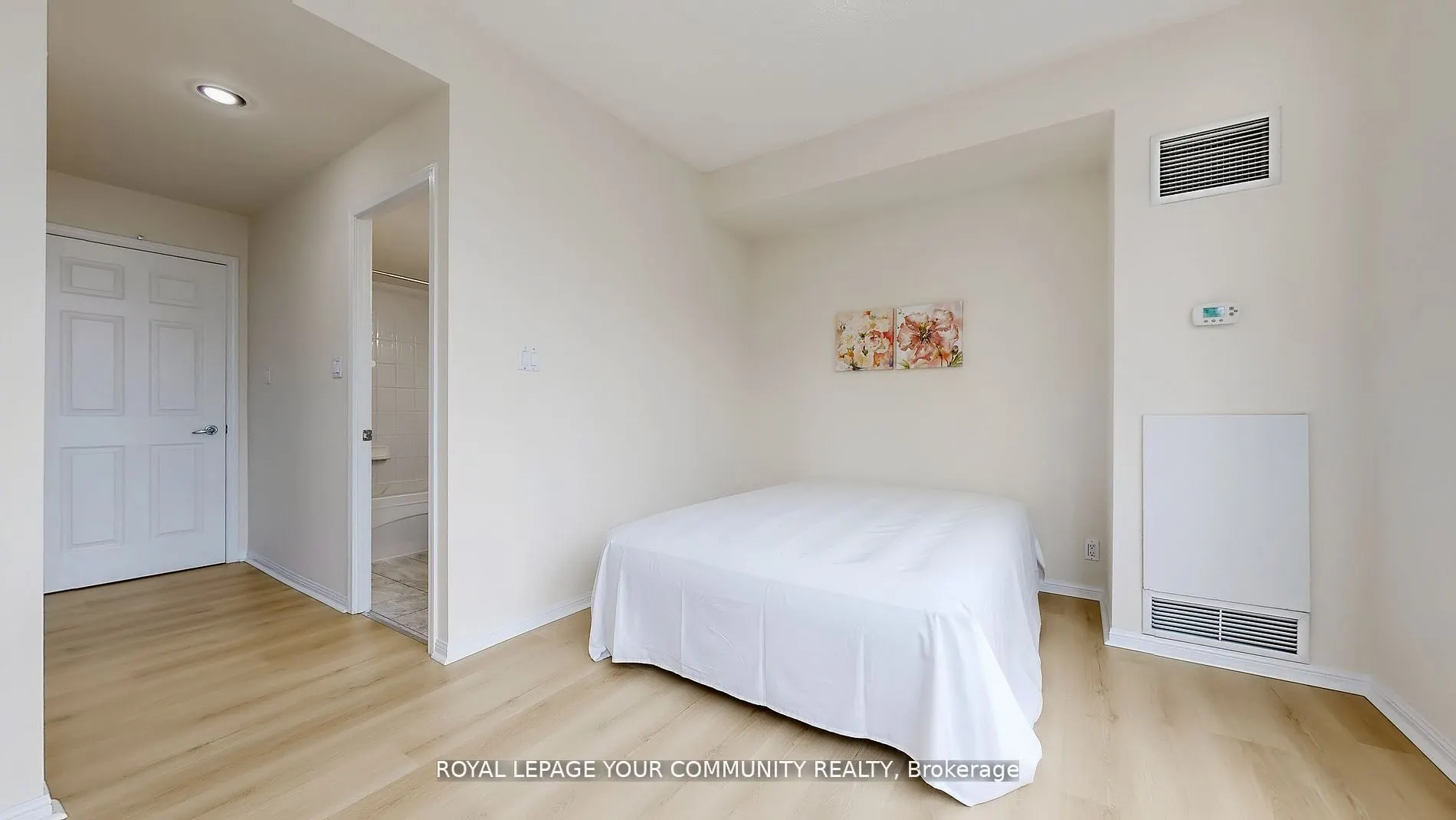 230 Queens Quay W, #2323