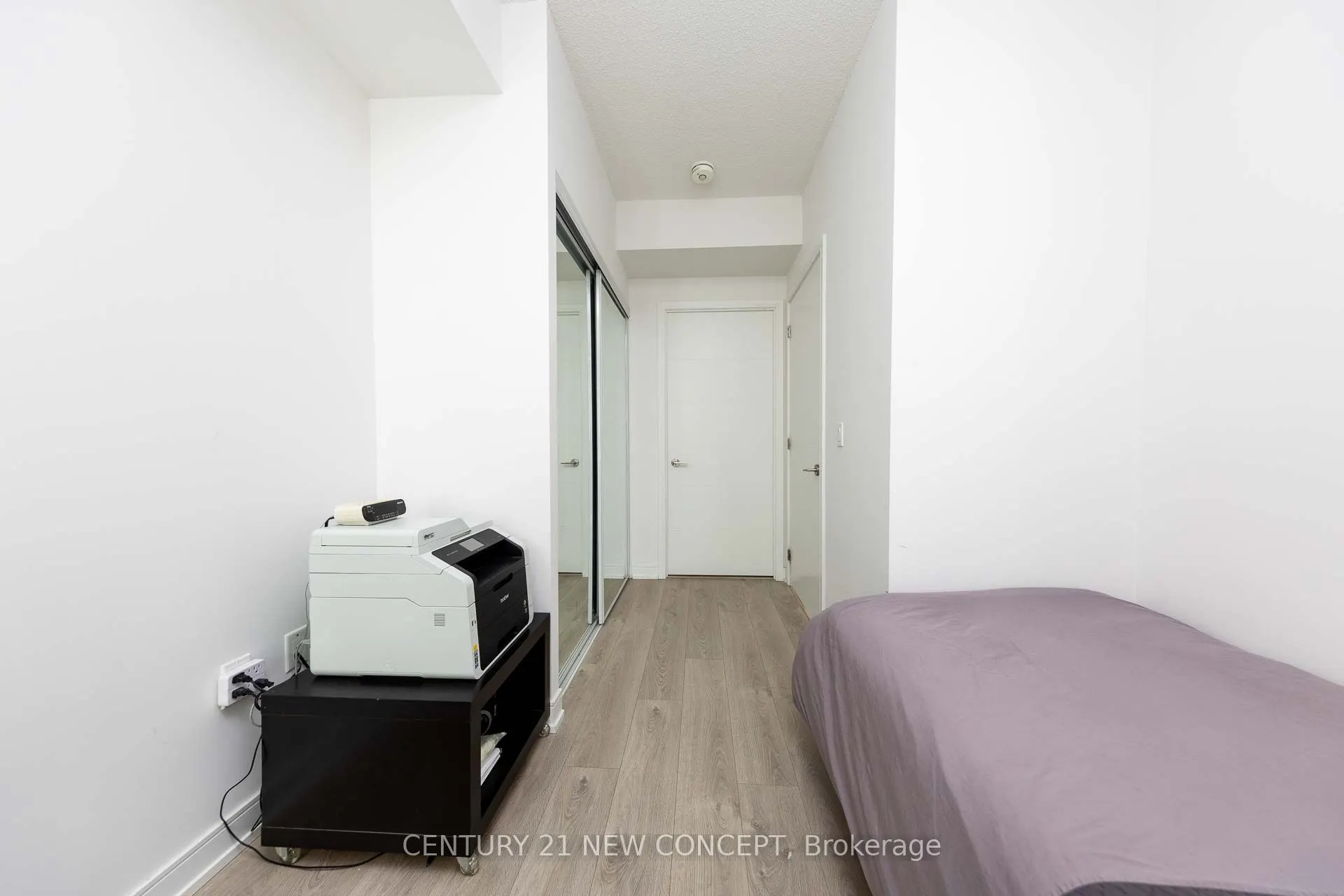 50 wellesley Street E, #508