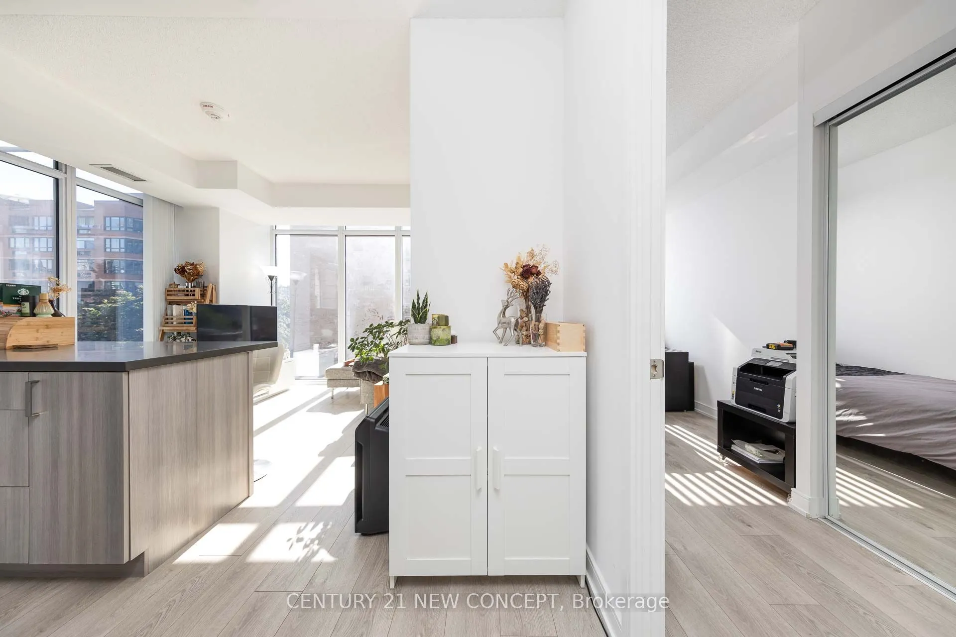50 wellesley Street E, #508