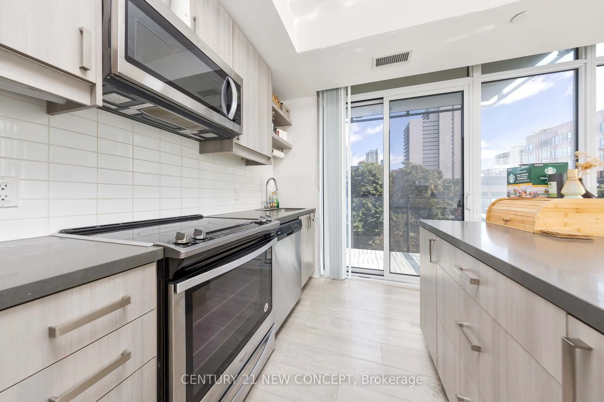 50 wellesley Street E, #508