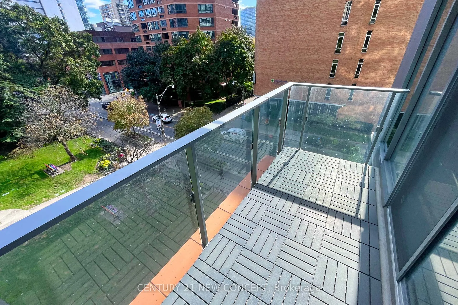 50 wellesley Street E, #508