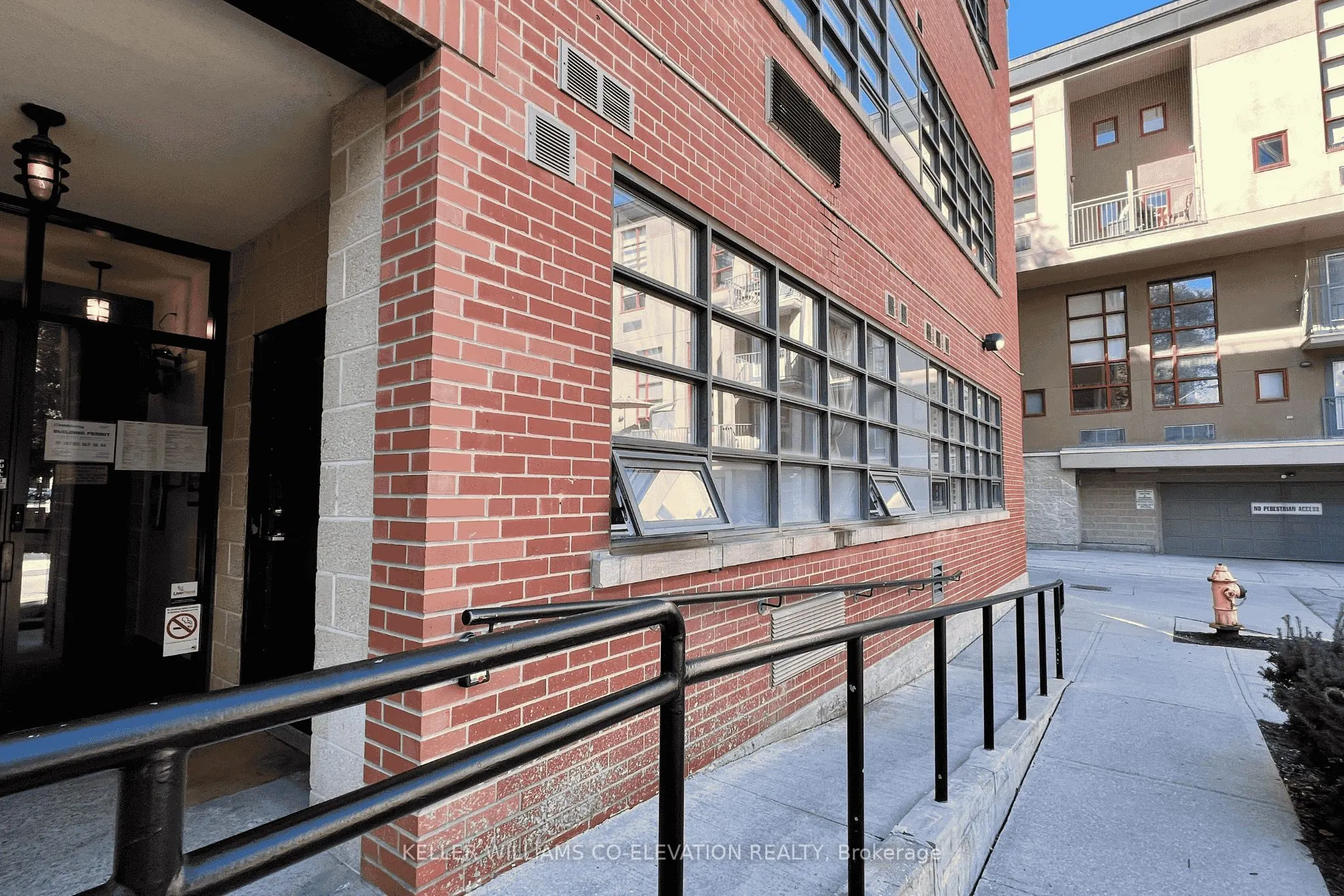 10 Wellesley Place, #108