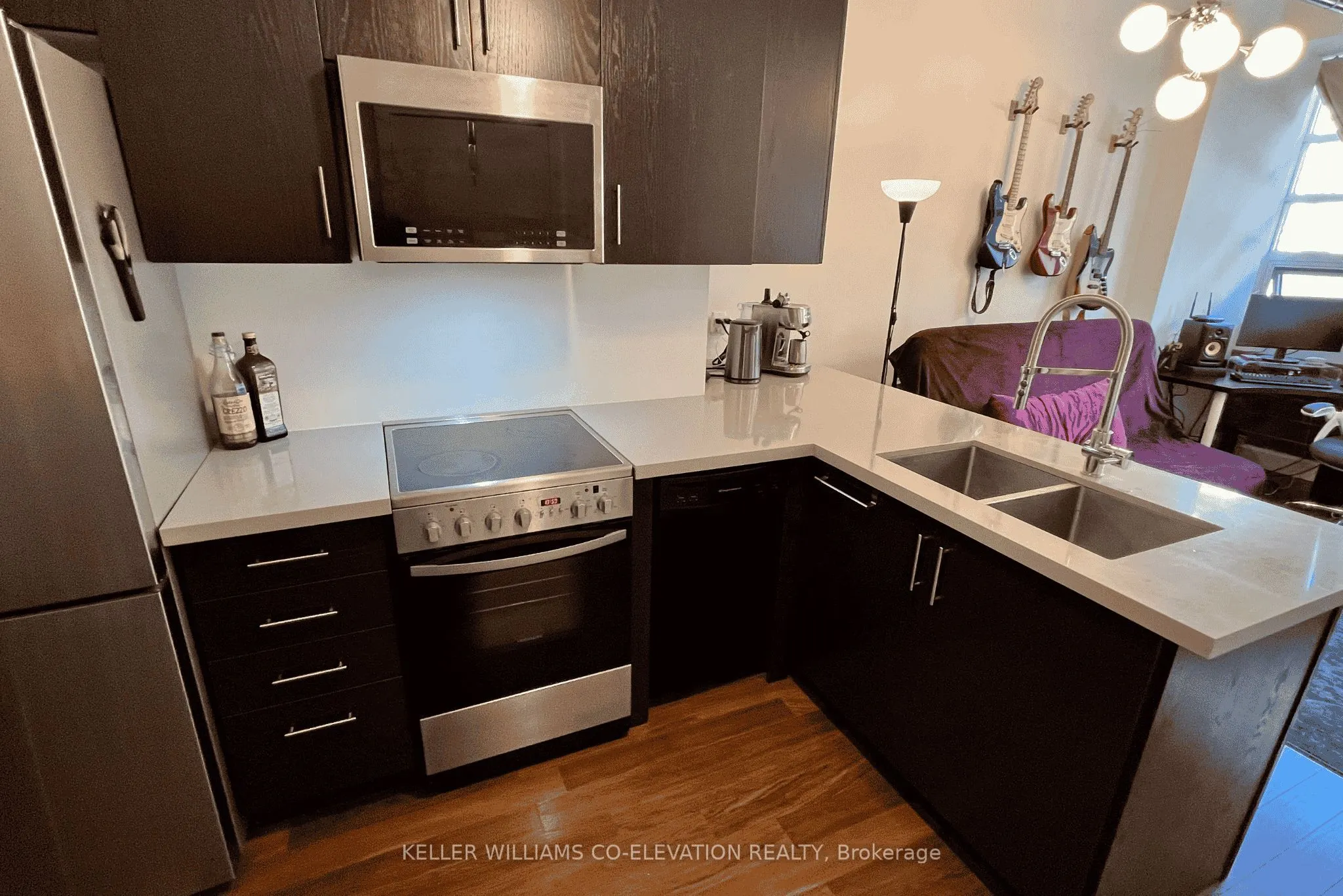 10 Wellesley Place, #108