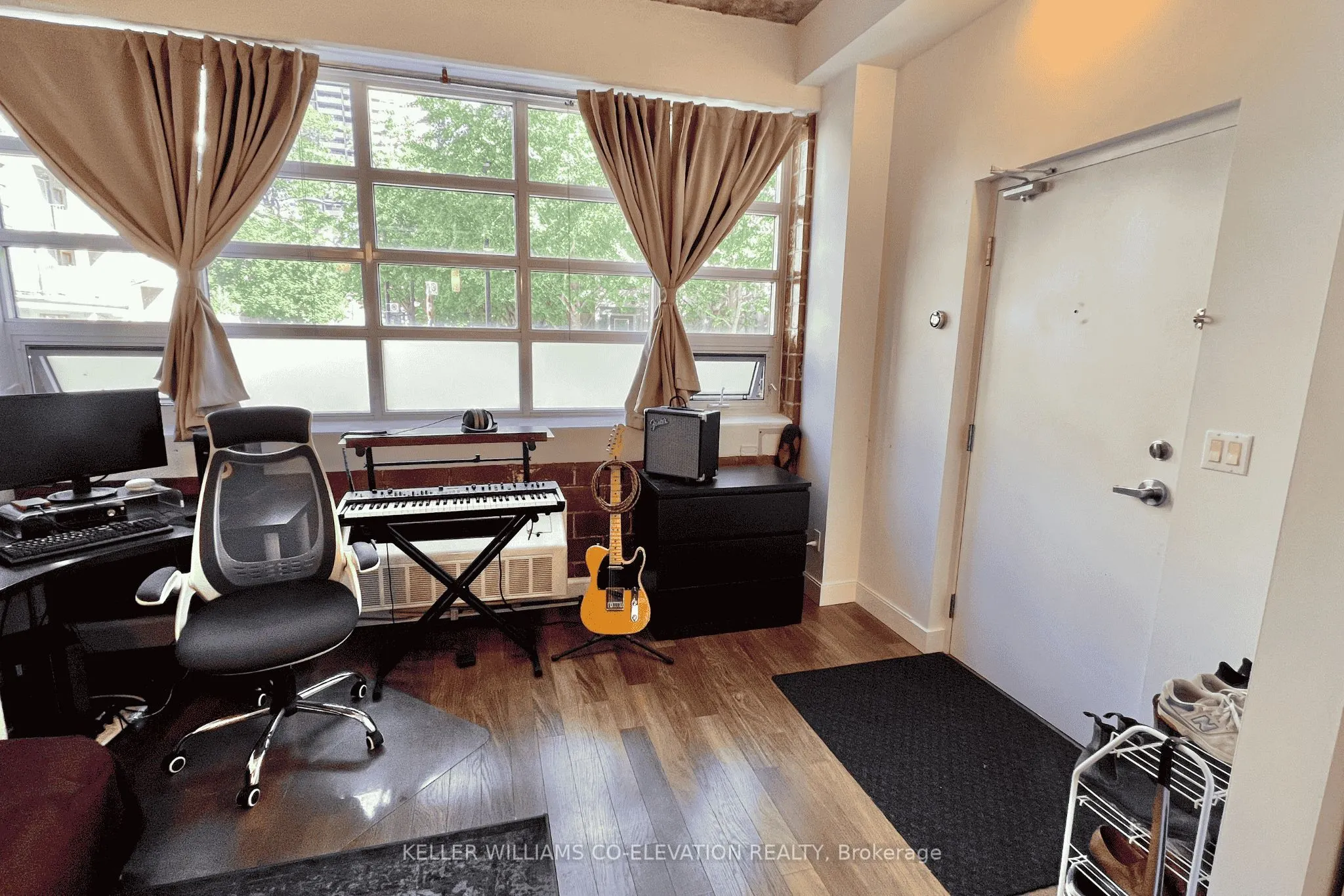 10 Wellesley Place, #108
