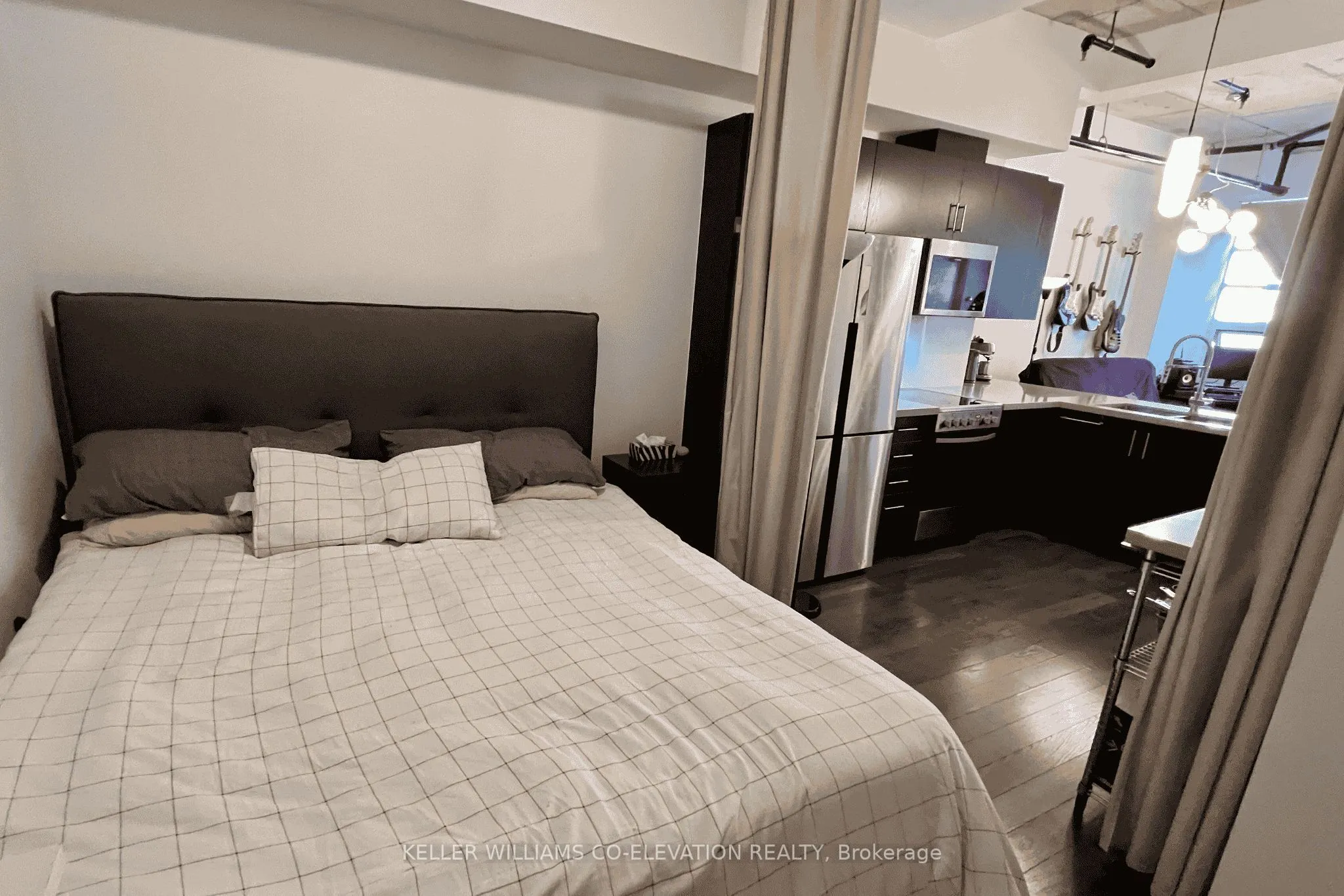 10 Wellesley Place, #108