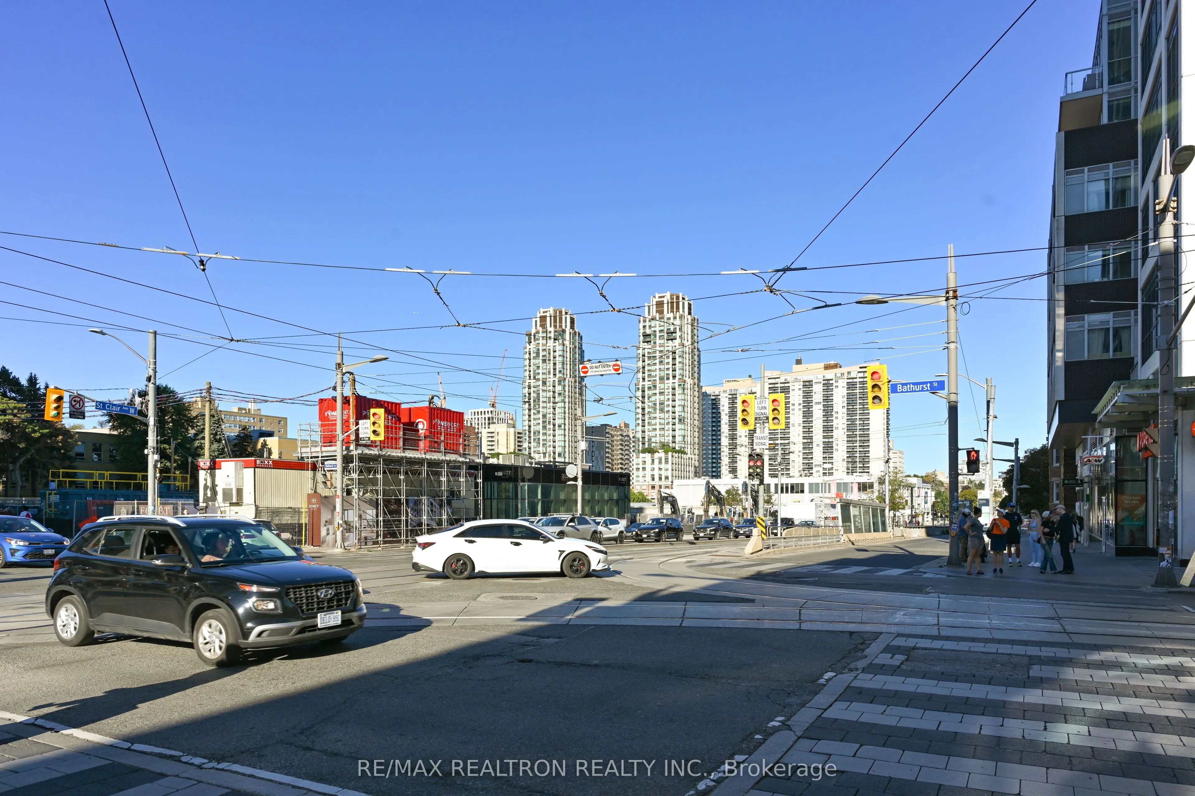 501 St Clair Avenue W, #507
