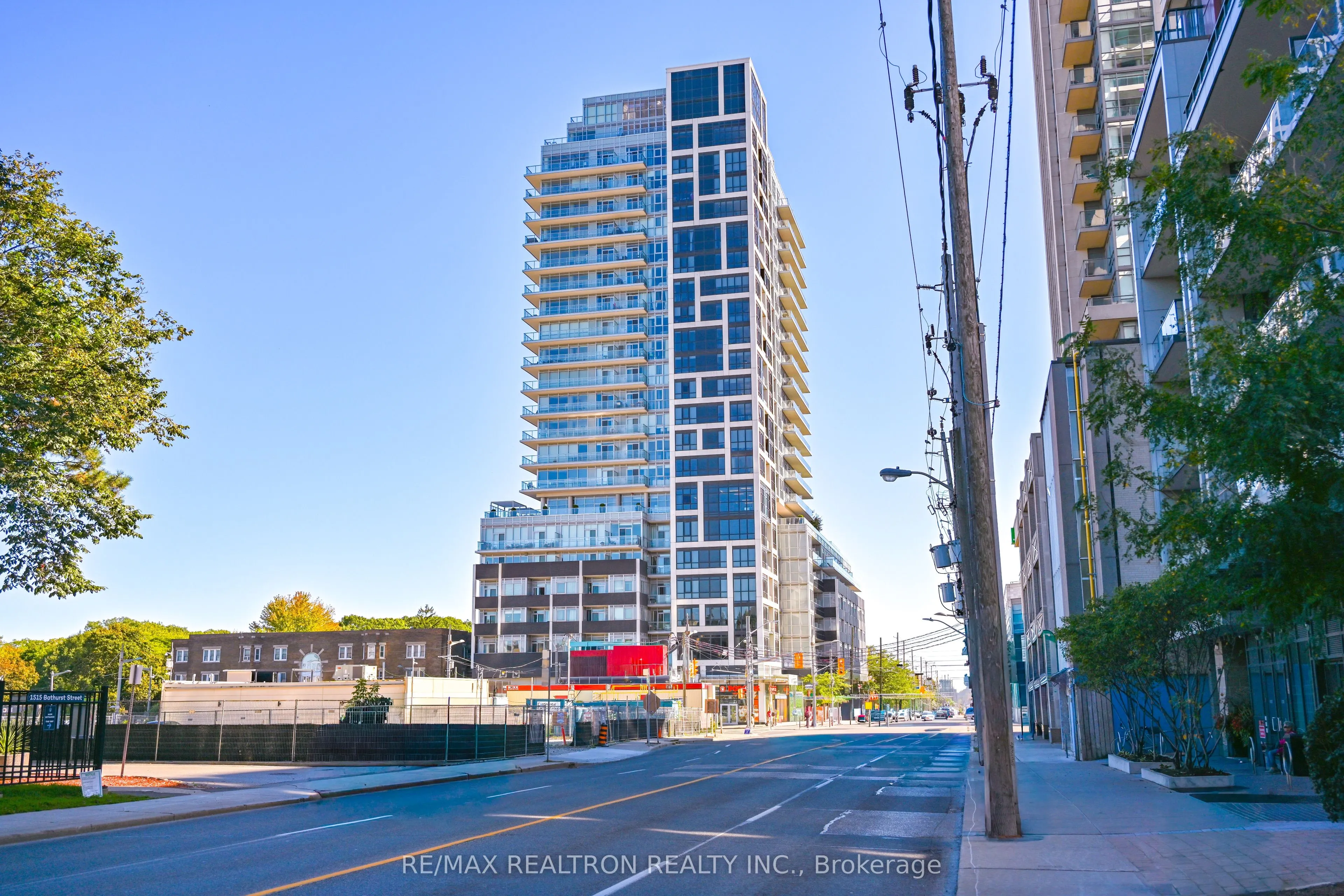 501 St Clair Avenue W, #507