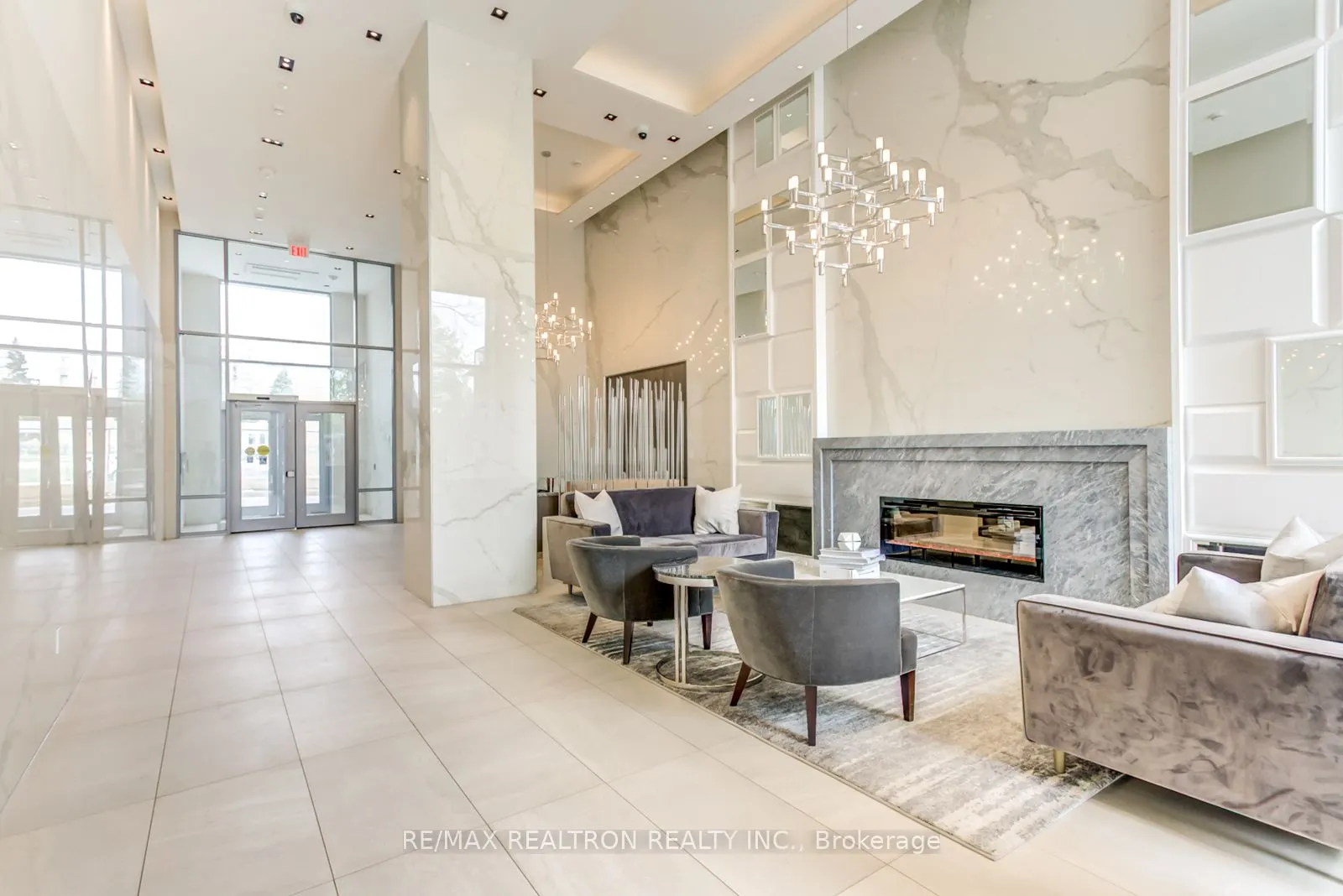 501 St Clair Avenue W, #507