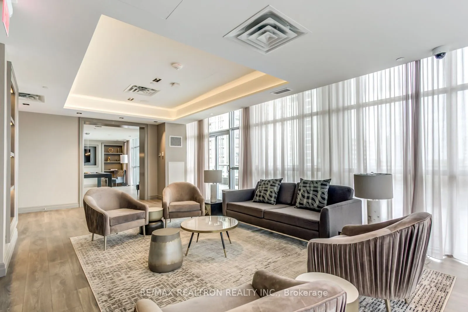 501 St Clair Avenue W, #507