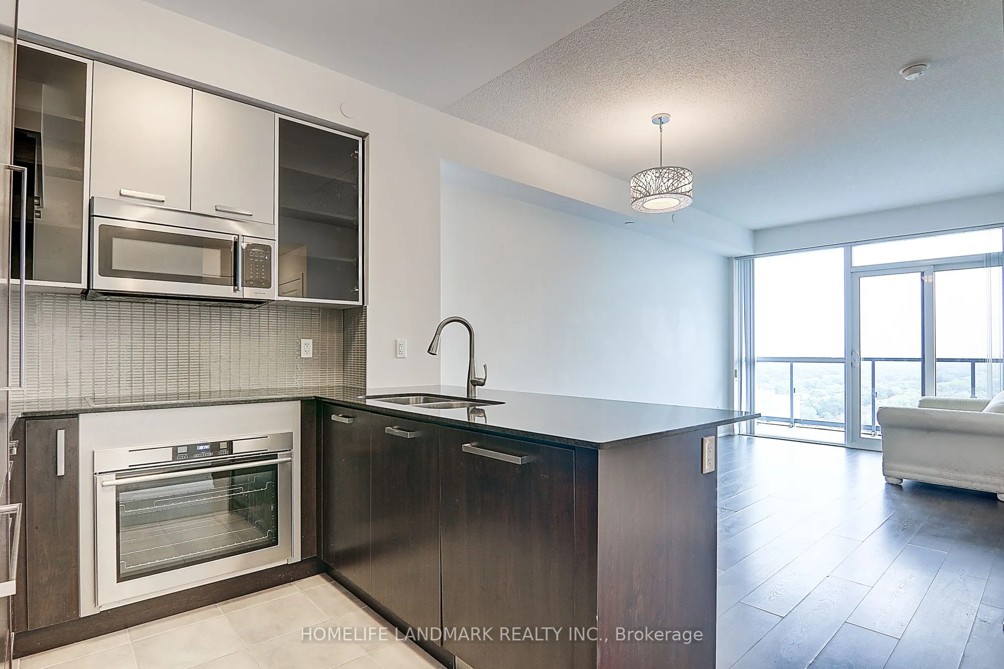 5168 Yonge Street, #2711