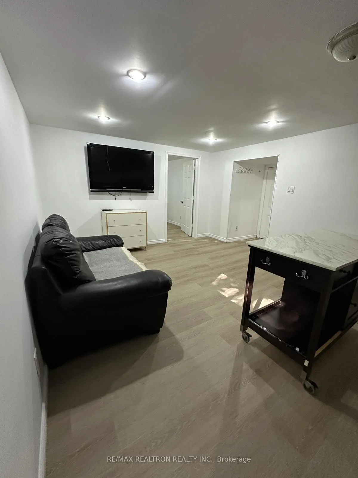 281 Betty Ann Drive, #Basement