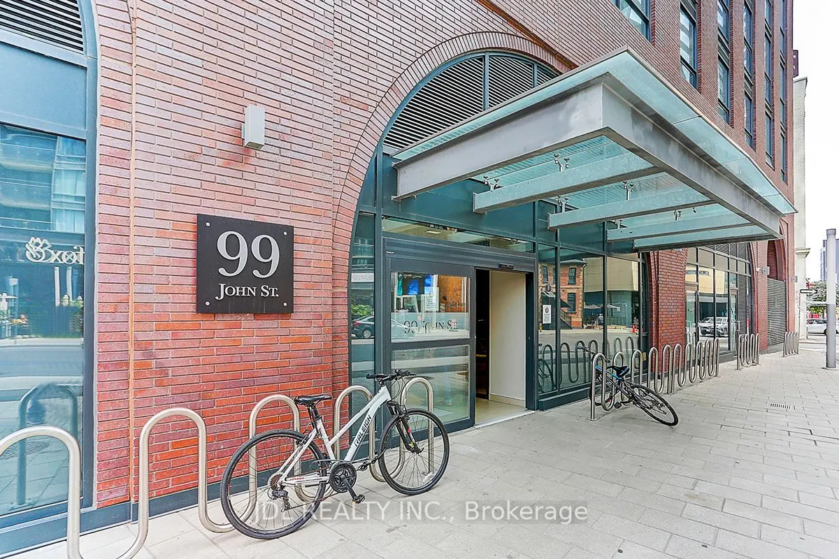 99 John Street, #3702