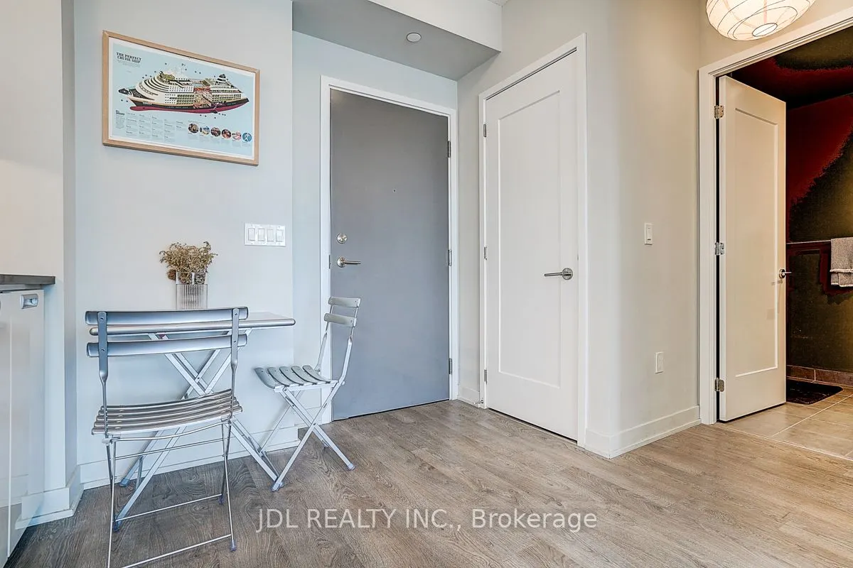 99 John Street, #3702