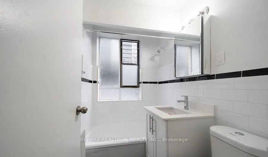 77 Erskine Avenue, #202