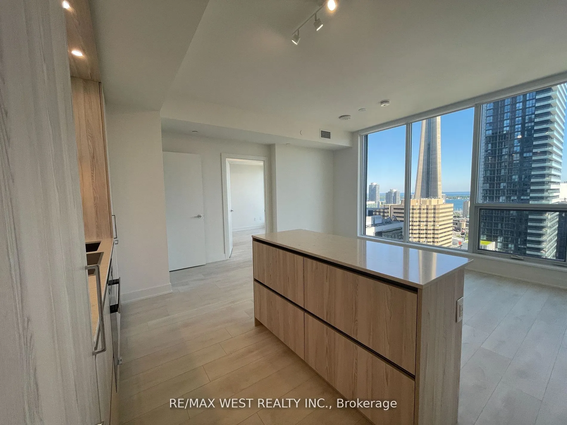 15 Mercer Street, #2101