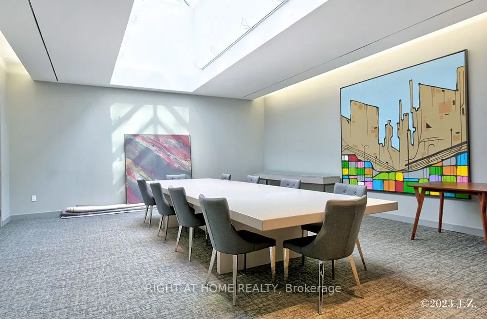 637 Lake Shore Boulevard W, #217