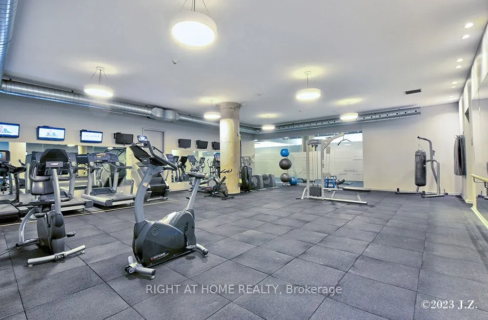 637 Lake Shore Boulevard W, #217