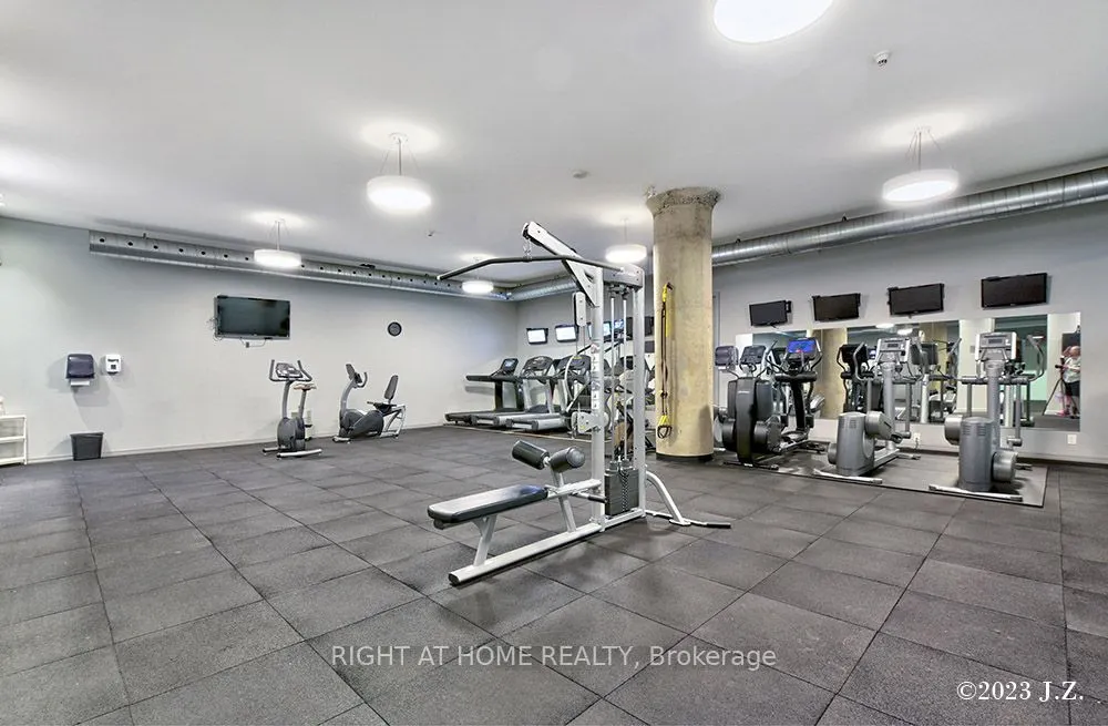 637 Lake Shore Boulevard W, #217