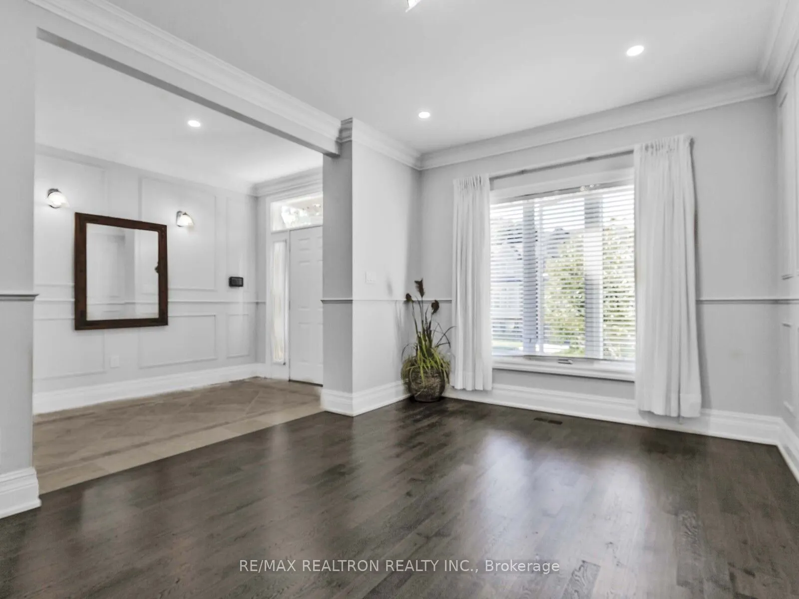 53 Walder Avenue